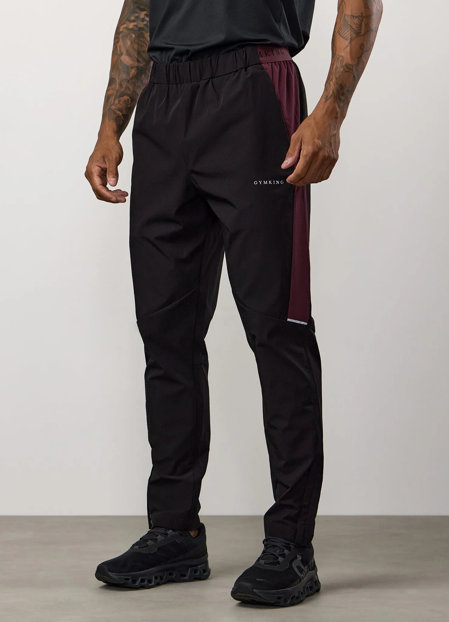 Recyclable Fabric Blend Gym King Endurance Woven Pant - Black/Dark Cherry