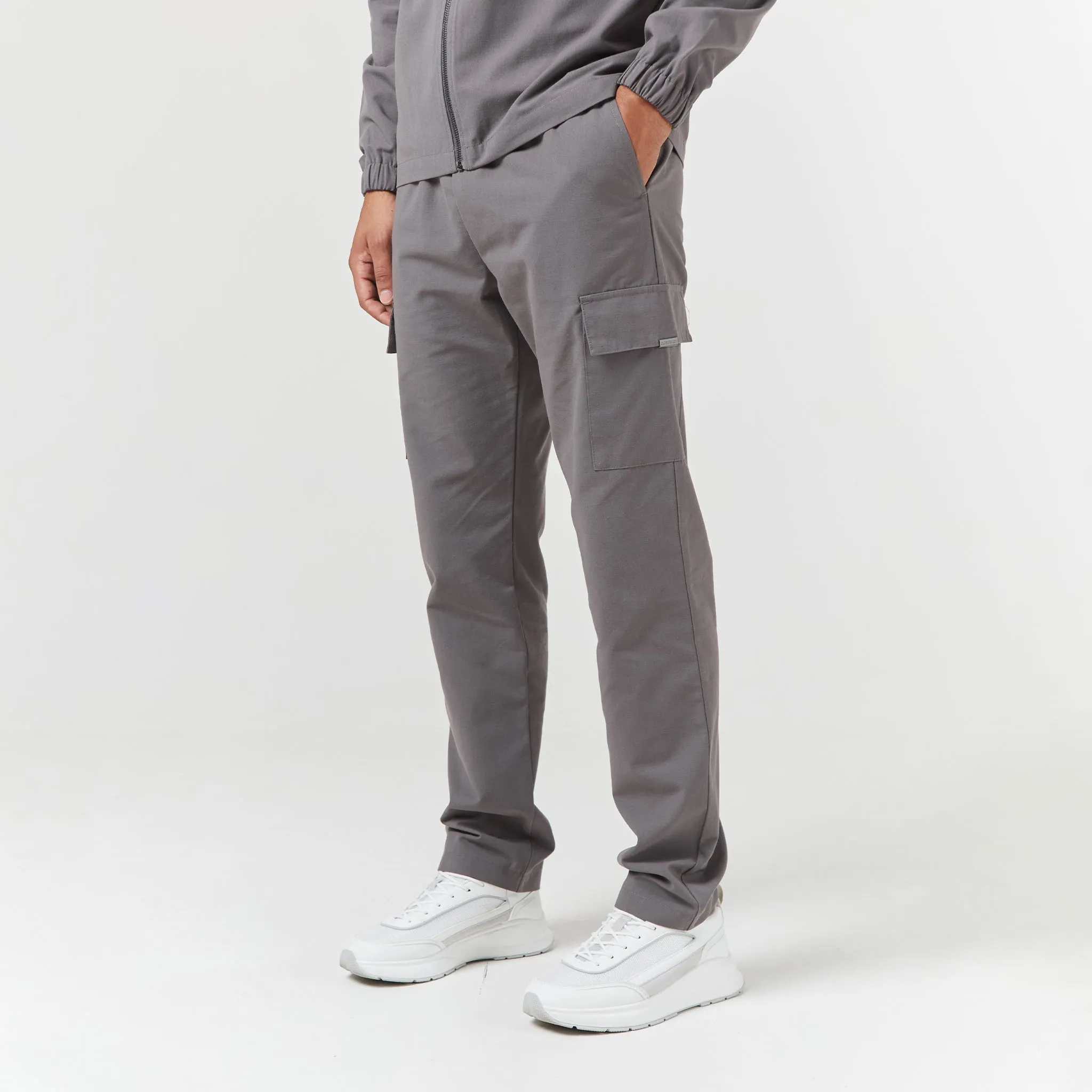 Smart Utility Open Hem Trouser | Charcoal Shape Flex