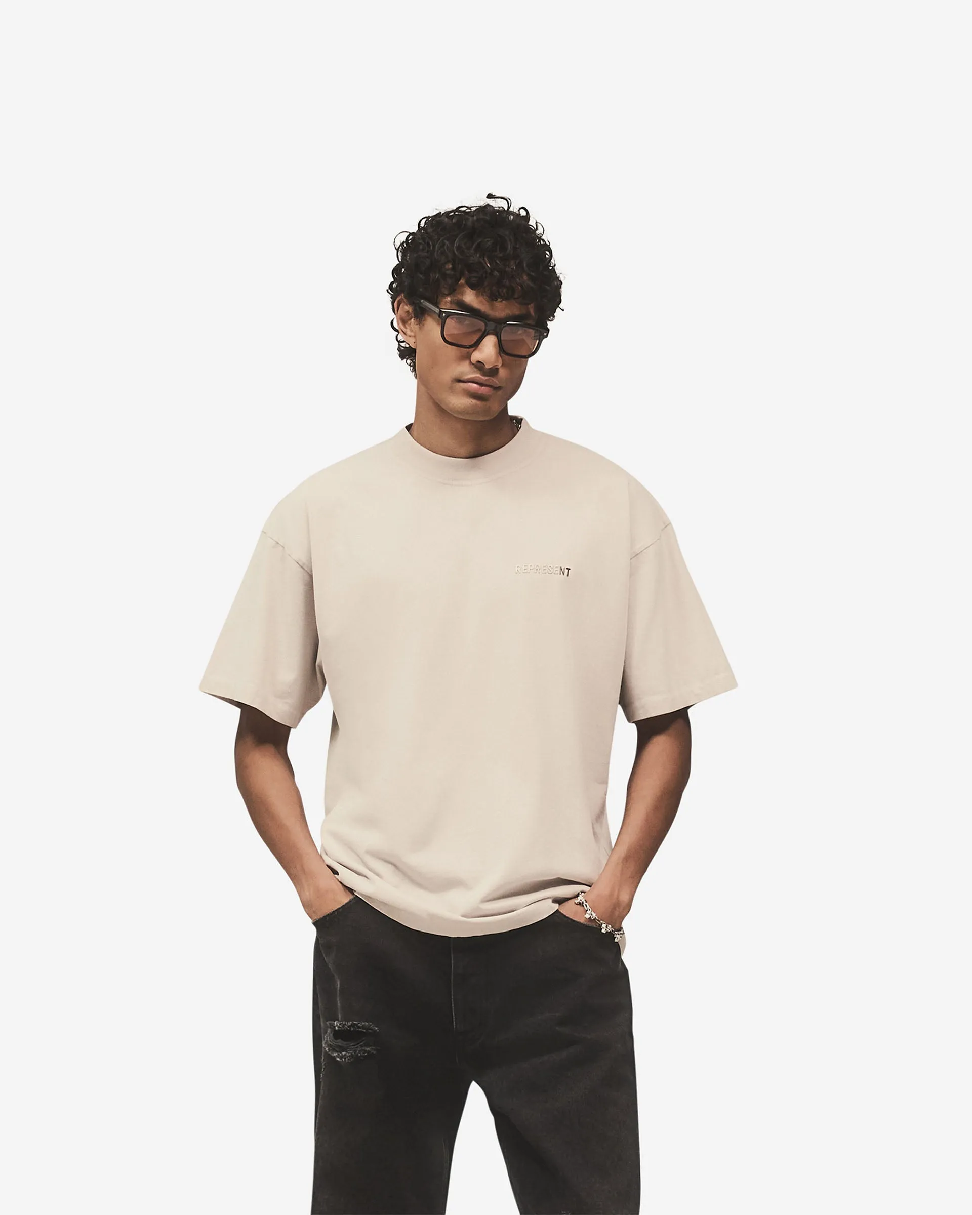 Metal Block Logo T-Shirt - Concrete Quick-Drying Shirt color blocking