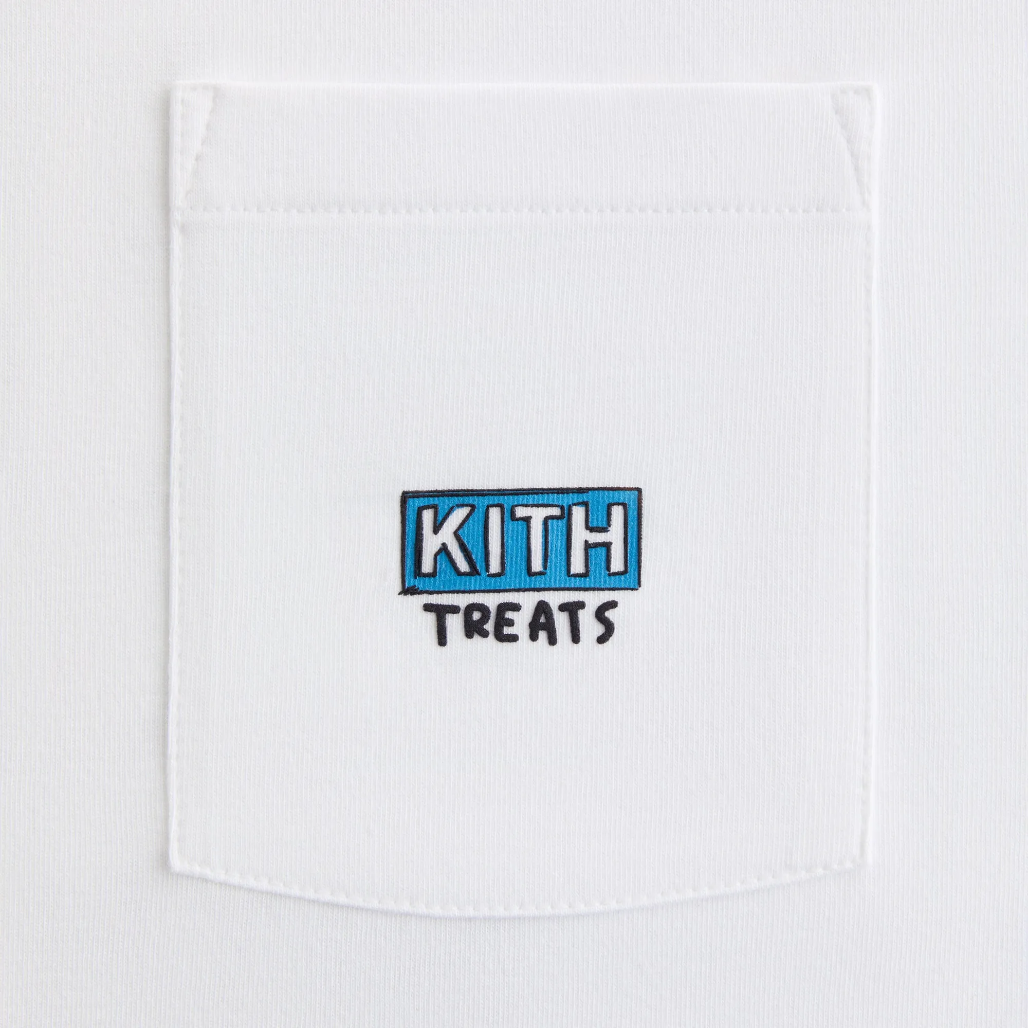Eco Conscious Production Minimal Fashion Kith Treats Swirling Live Tour Vintage Pocket Tee - White
