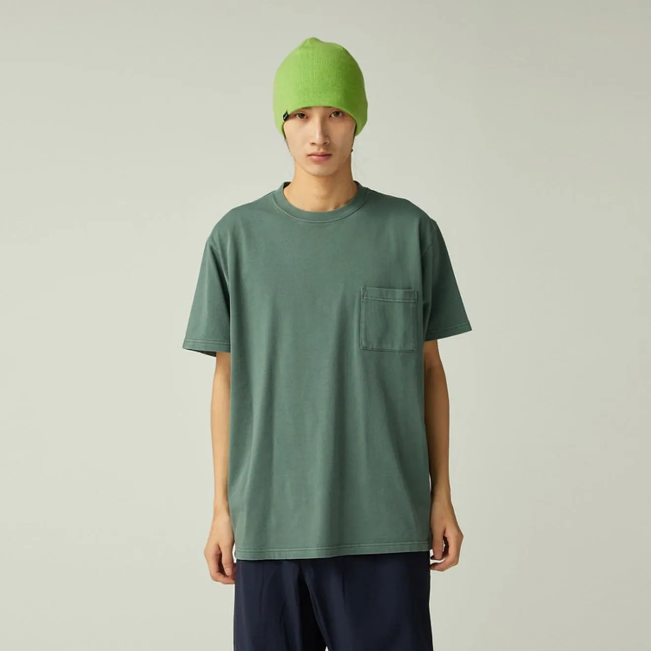 Snow Peak Garment Dyed T-Shirt Dark Green Low carbon footprint Smart Casual Look
