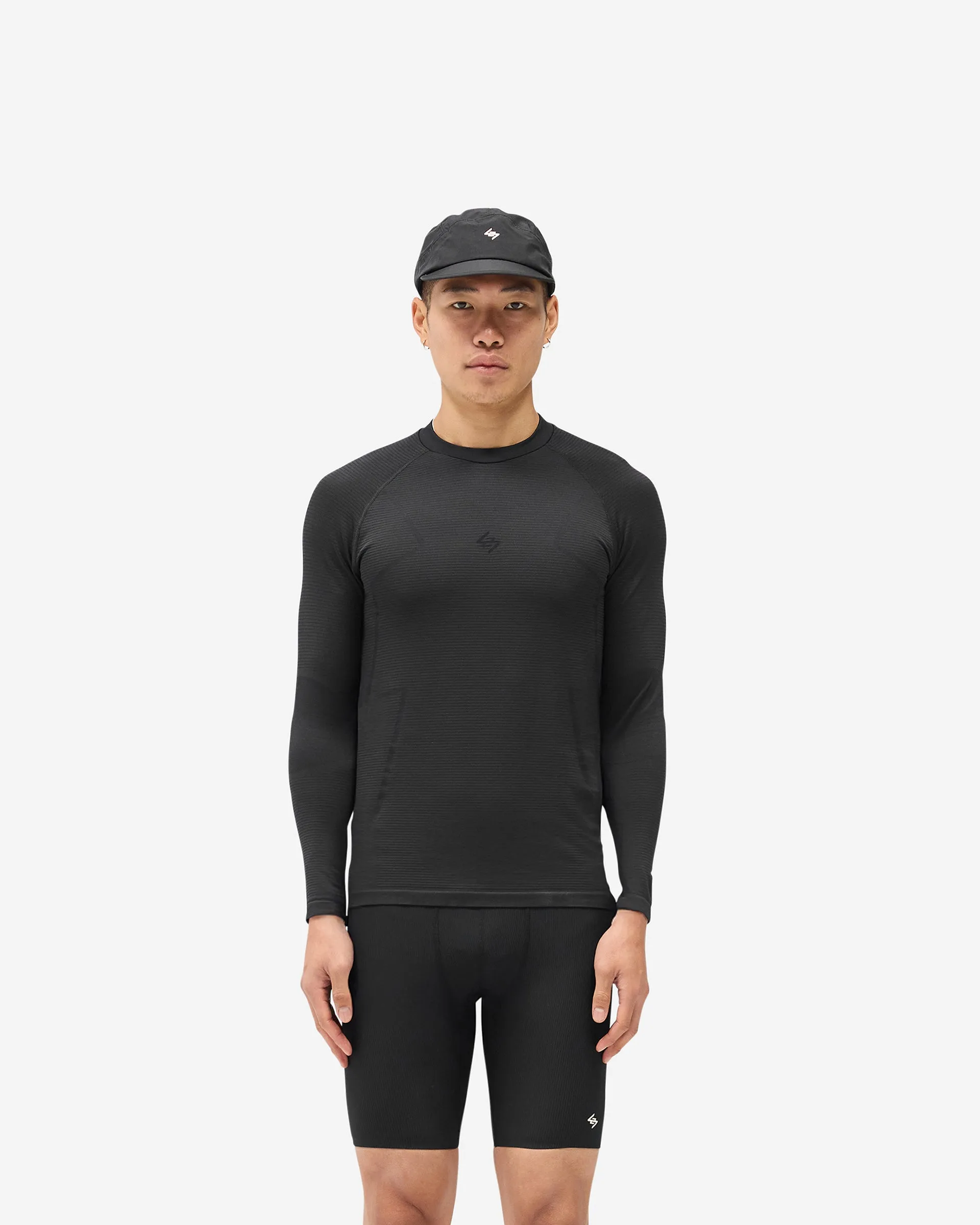 247 Uprising Long Sleeve Seamless T-Shirt - Black Casual and cool