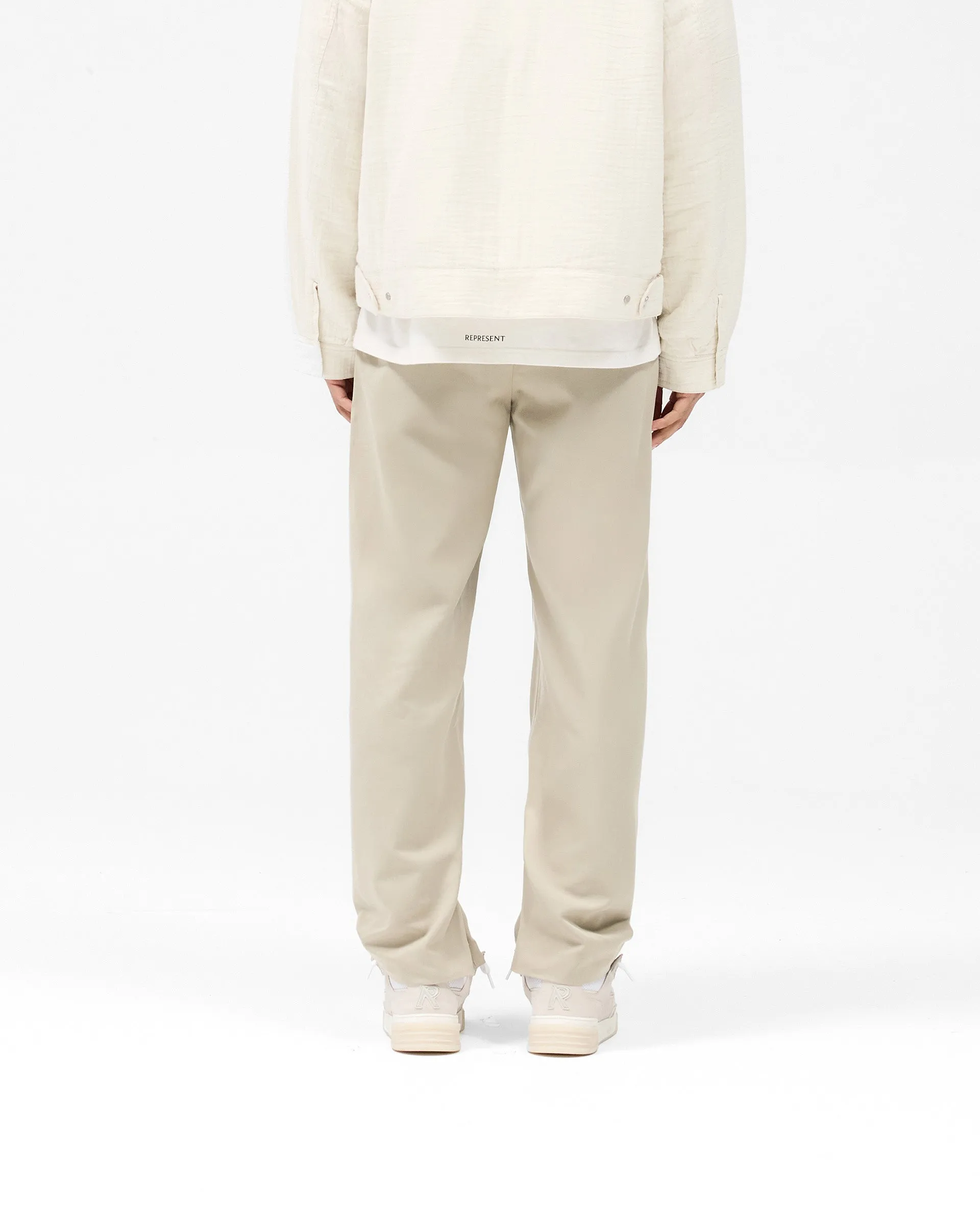 Chilly Weather Fit Daily Comfort Fit Core Pant - Beige