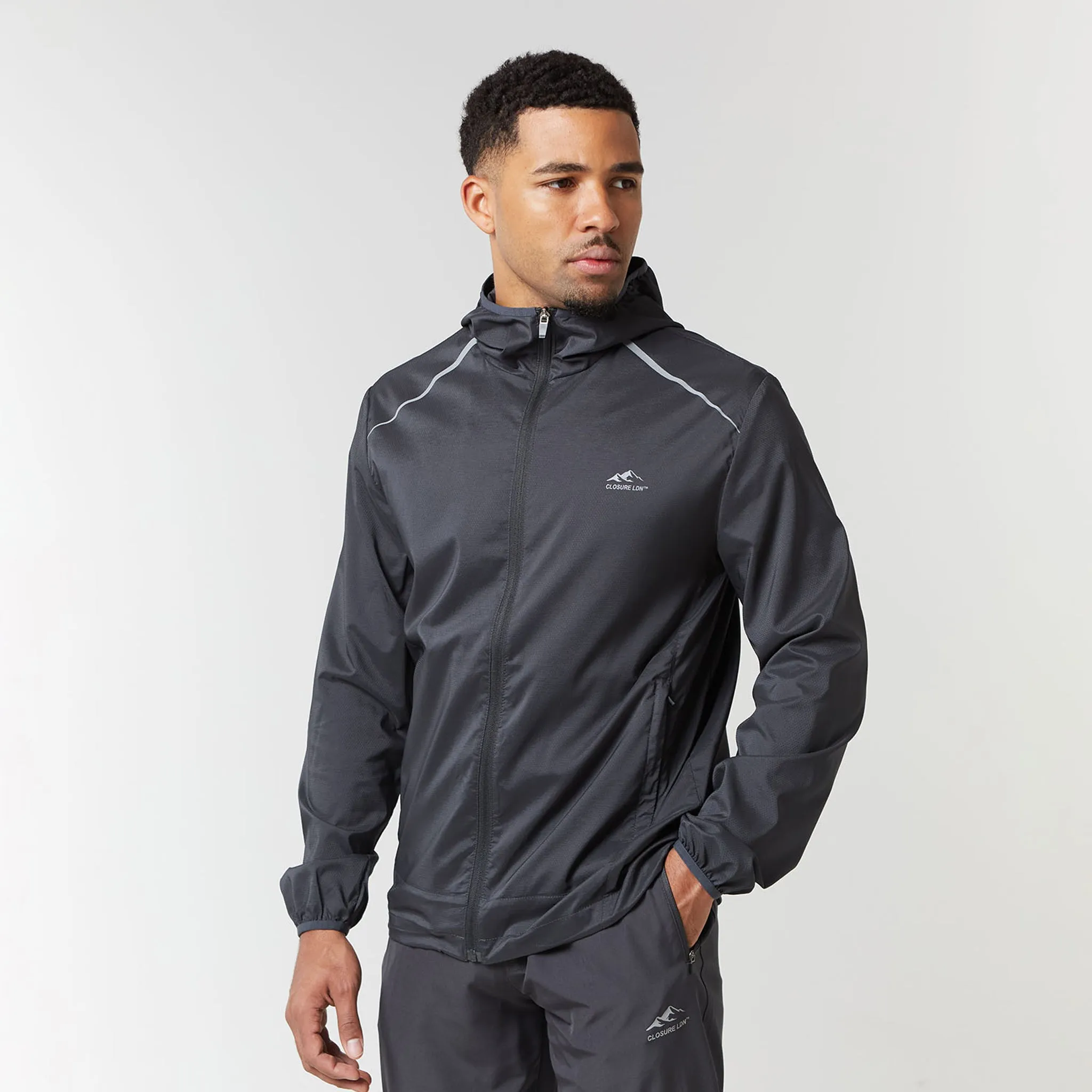 Flexible Joint Mobility Core Windbreaker | Charcoal
