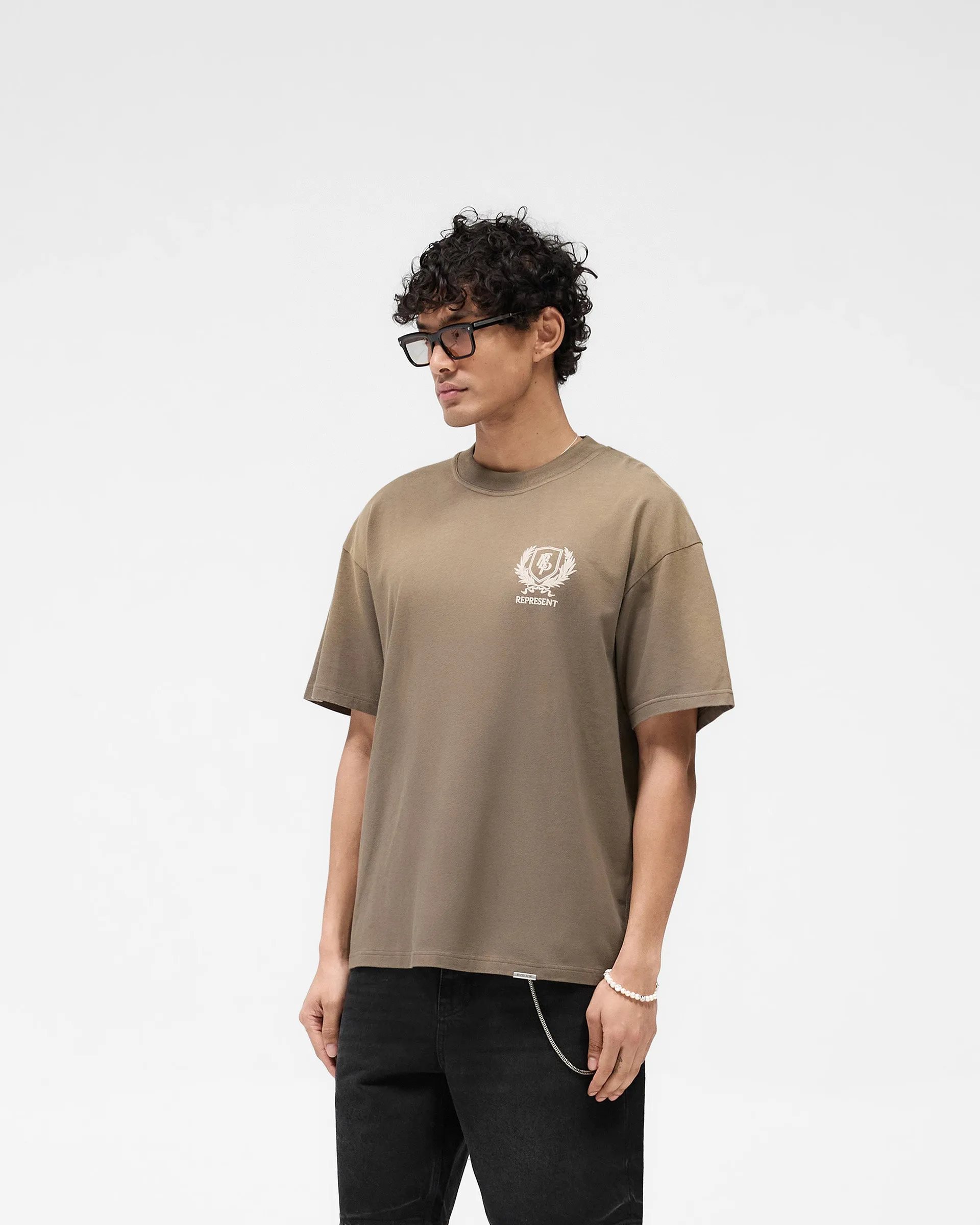 Feminine Appeal layerable Crest T-Shirt - Dark Taupe