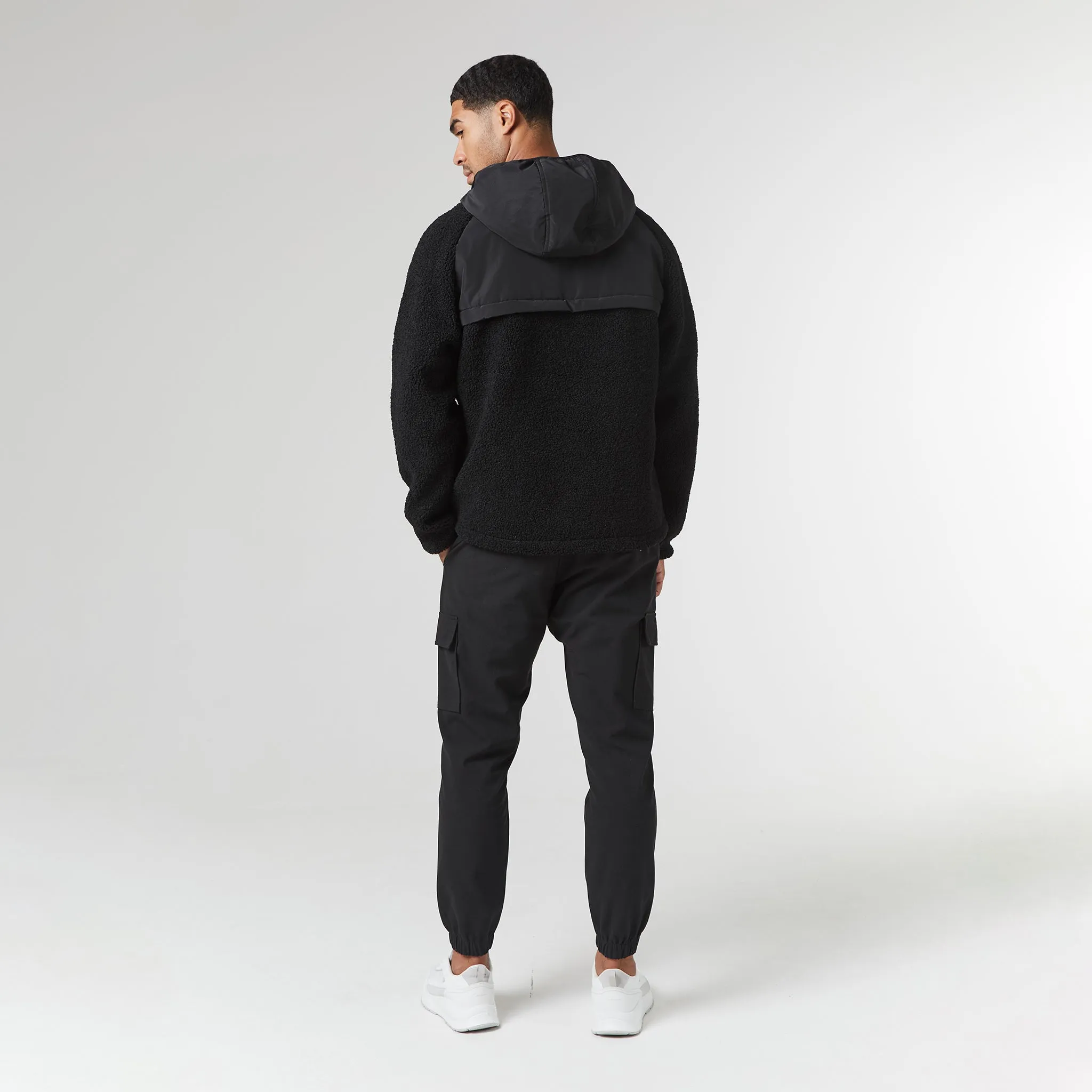 Crinkle Borg Panel Jacket | Black Advanced Wickability System