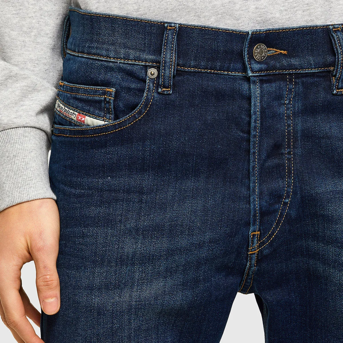 Selvedge Denim Cool Outfitters Diesel - D-Luster 009ML Slim Jeans in Blue