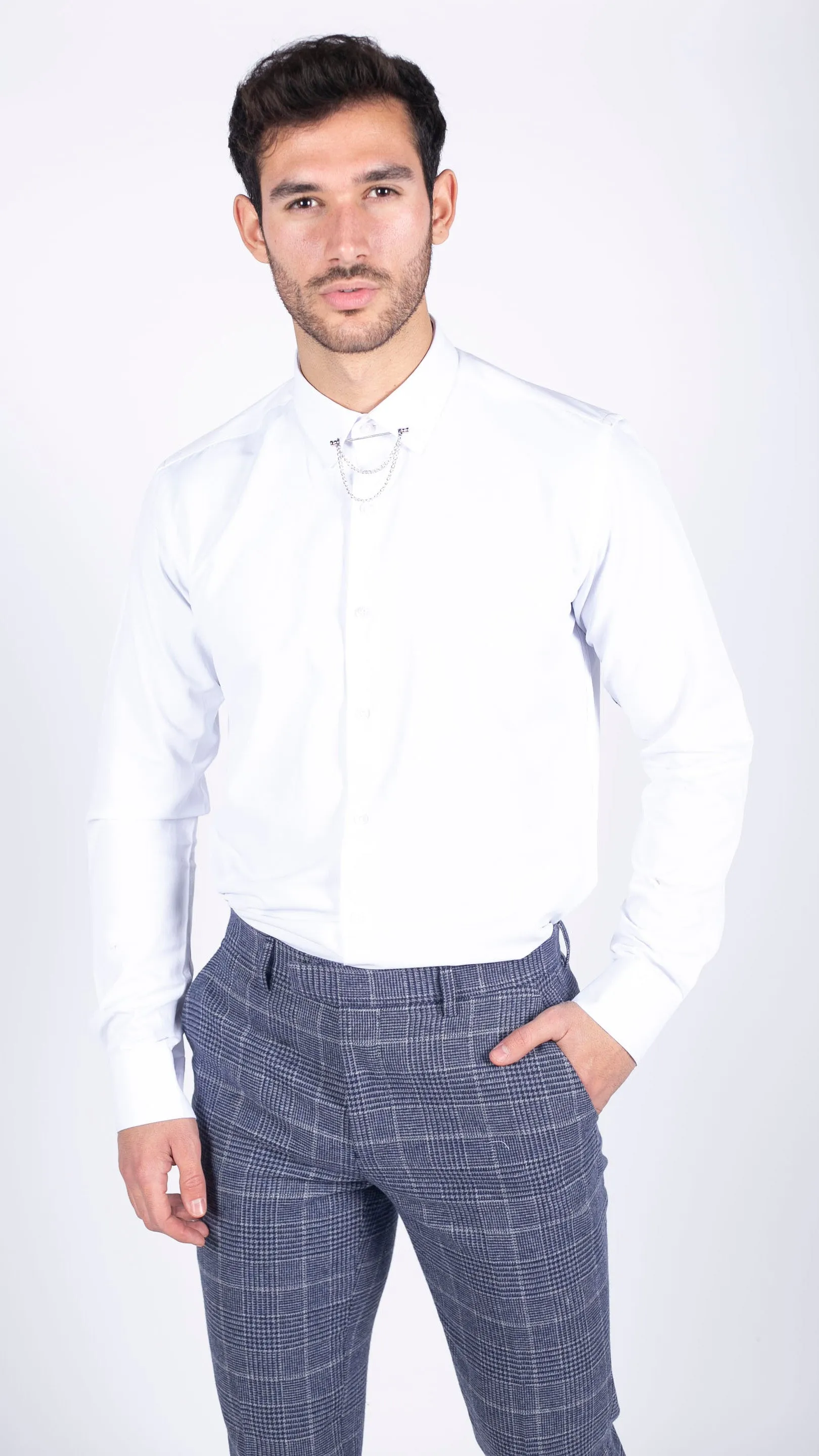 White Button Down Poplin Shirt With Bar & Chain Non Iron Fabric