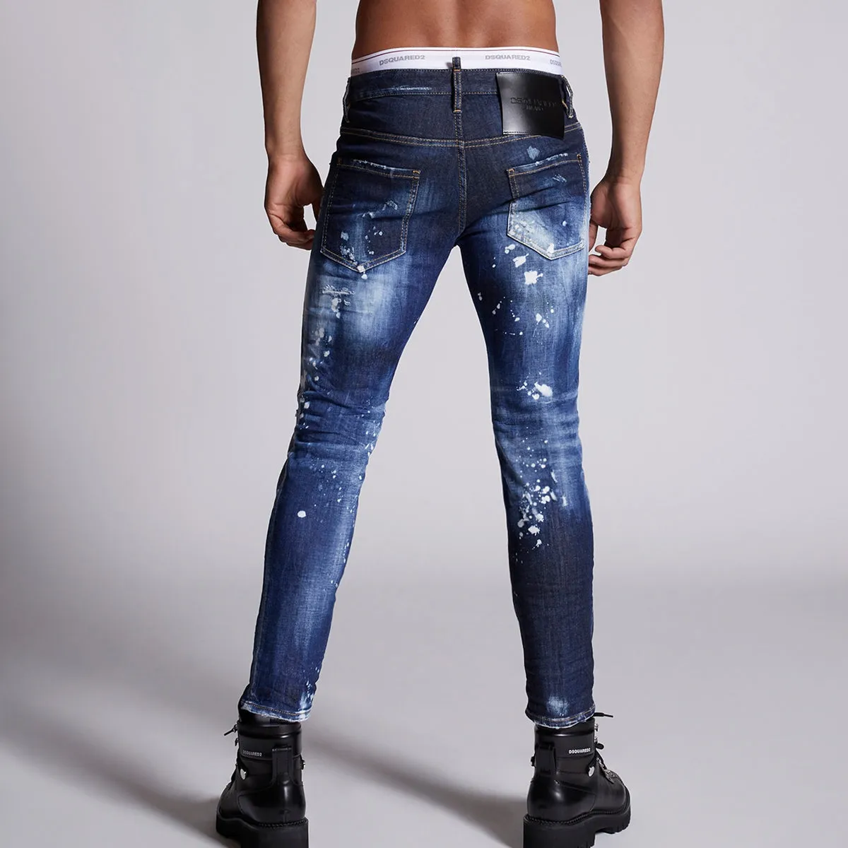 DSQUARED2 - Snowboard Wash Skater Jeans in Dark Blue Autumn Days Parent Style Bold Trend Design