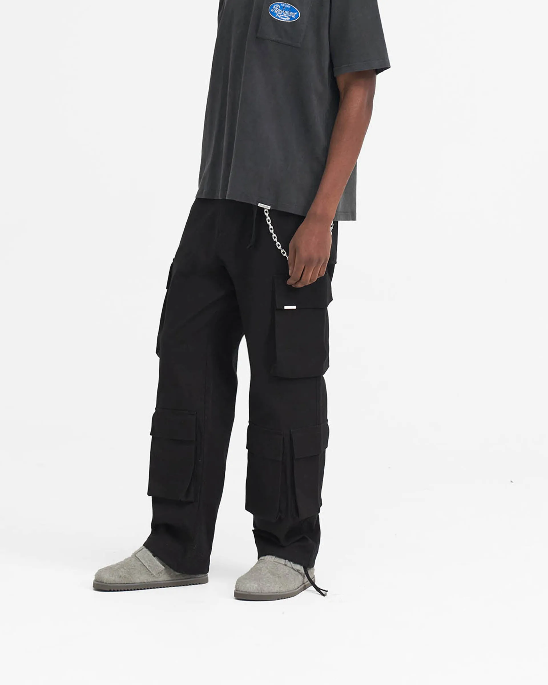Baggy Cargo Pant - Black Chilly Weather Wear