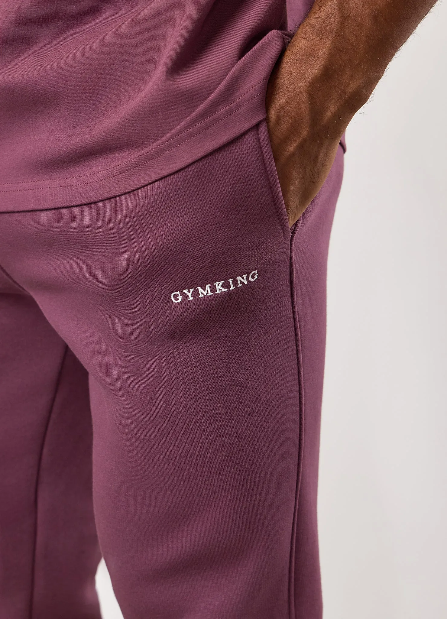 Gym King Fundamental Linear Fleece Jogger - Mulberry Breathable Design Roomy Shape