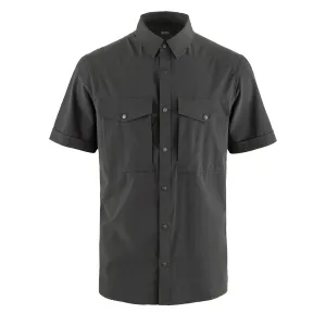 Autumn Look Timeless Style Fjallraven Abisko Trekking Shirt SS Dark Grey