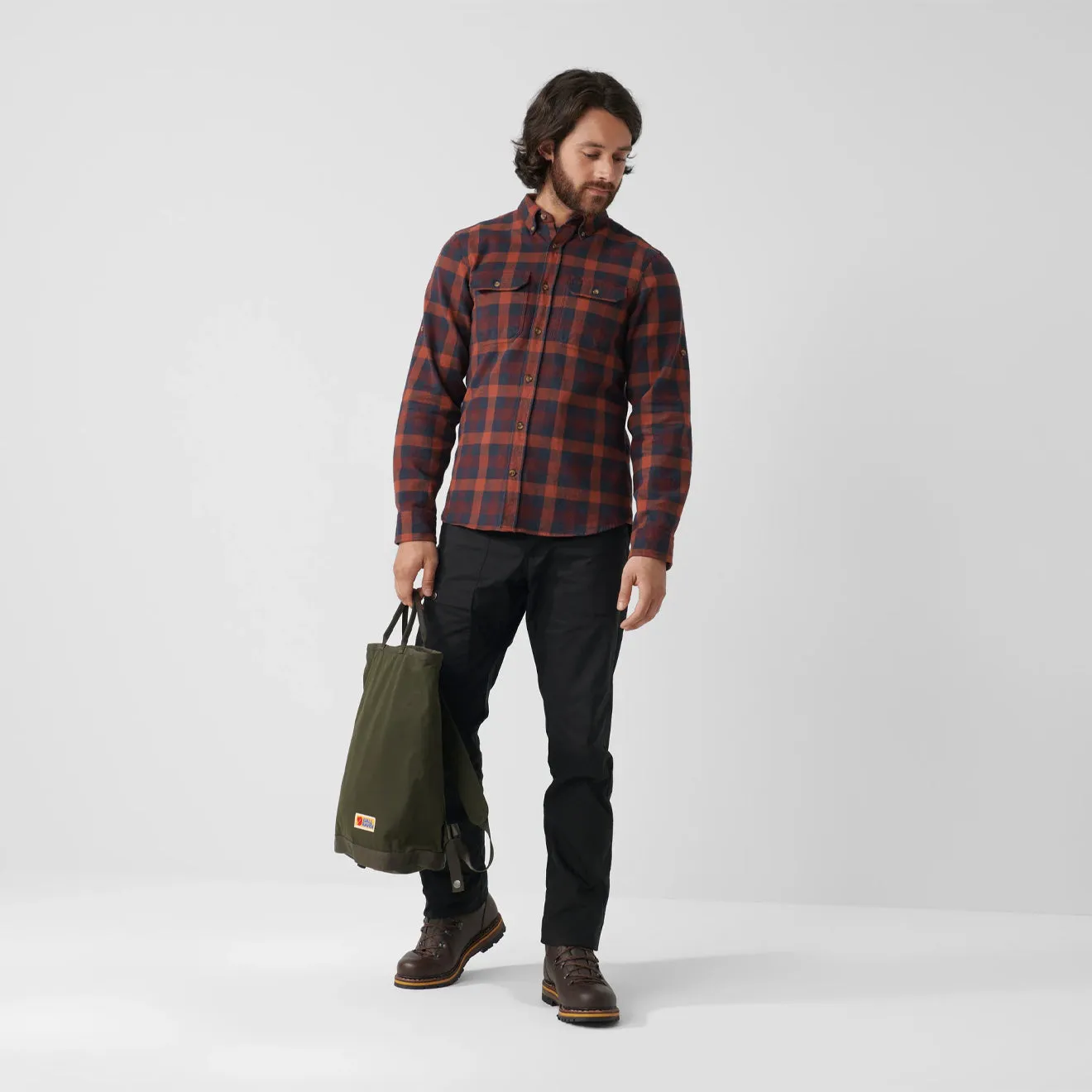 Fjallraven Skog Shirt Fossil / Dark Navy Elegant Finish