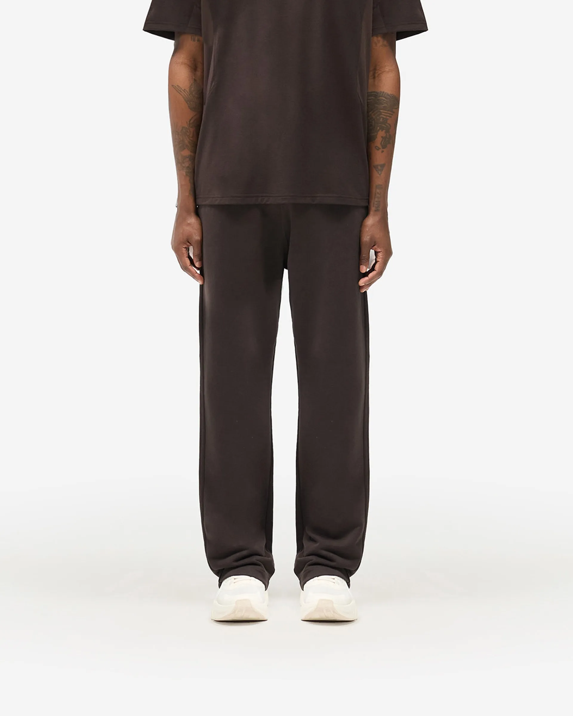 Timeless Comfort Fit 247 Straight Leg Jogger - Chocolate