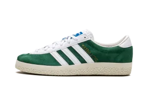 skateboarding Gazelle SPZL "Dark Green White"