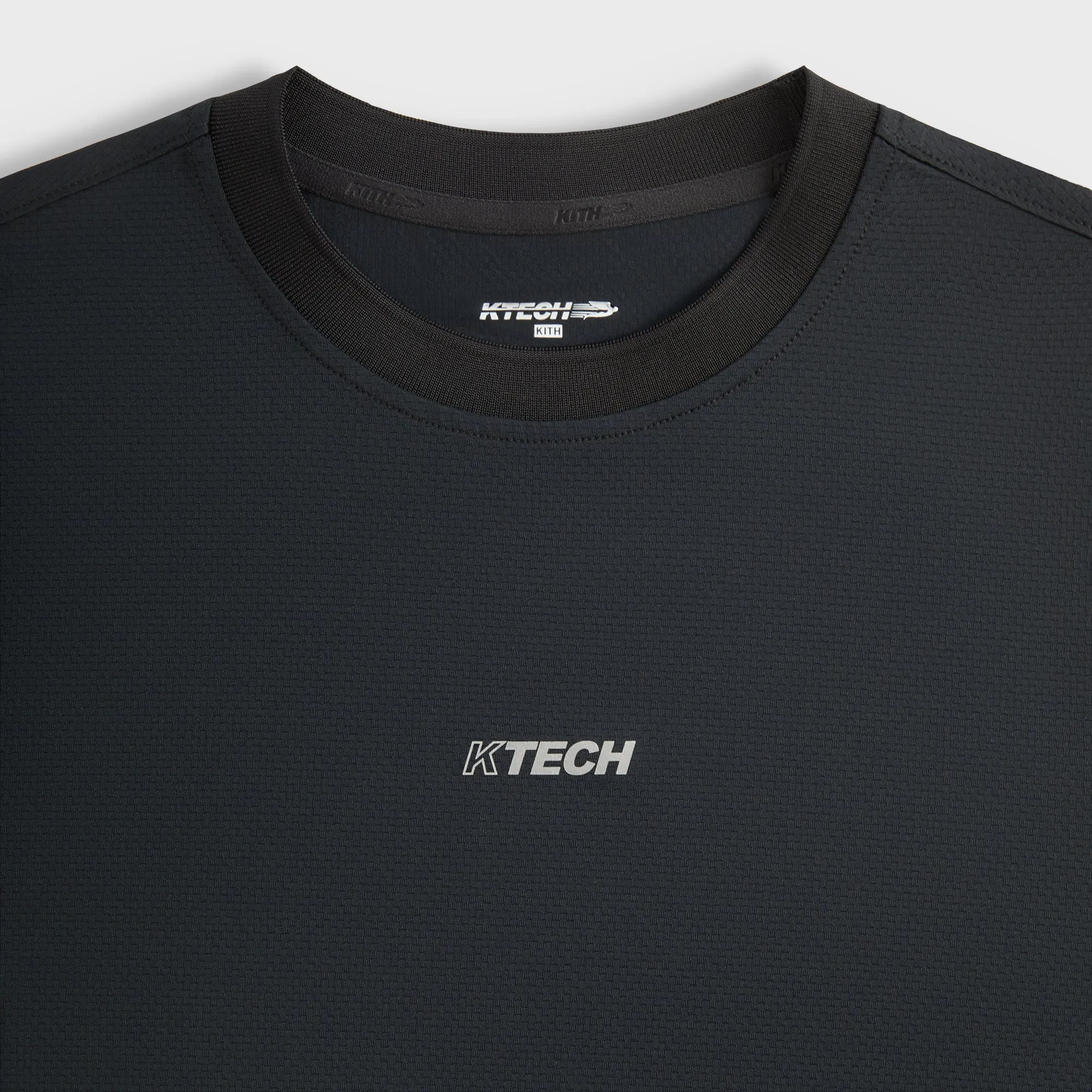 Cozy and Soft Kith Honeycomb Tech Heathrow Long Sleeve Tee - Black