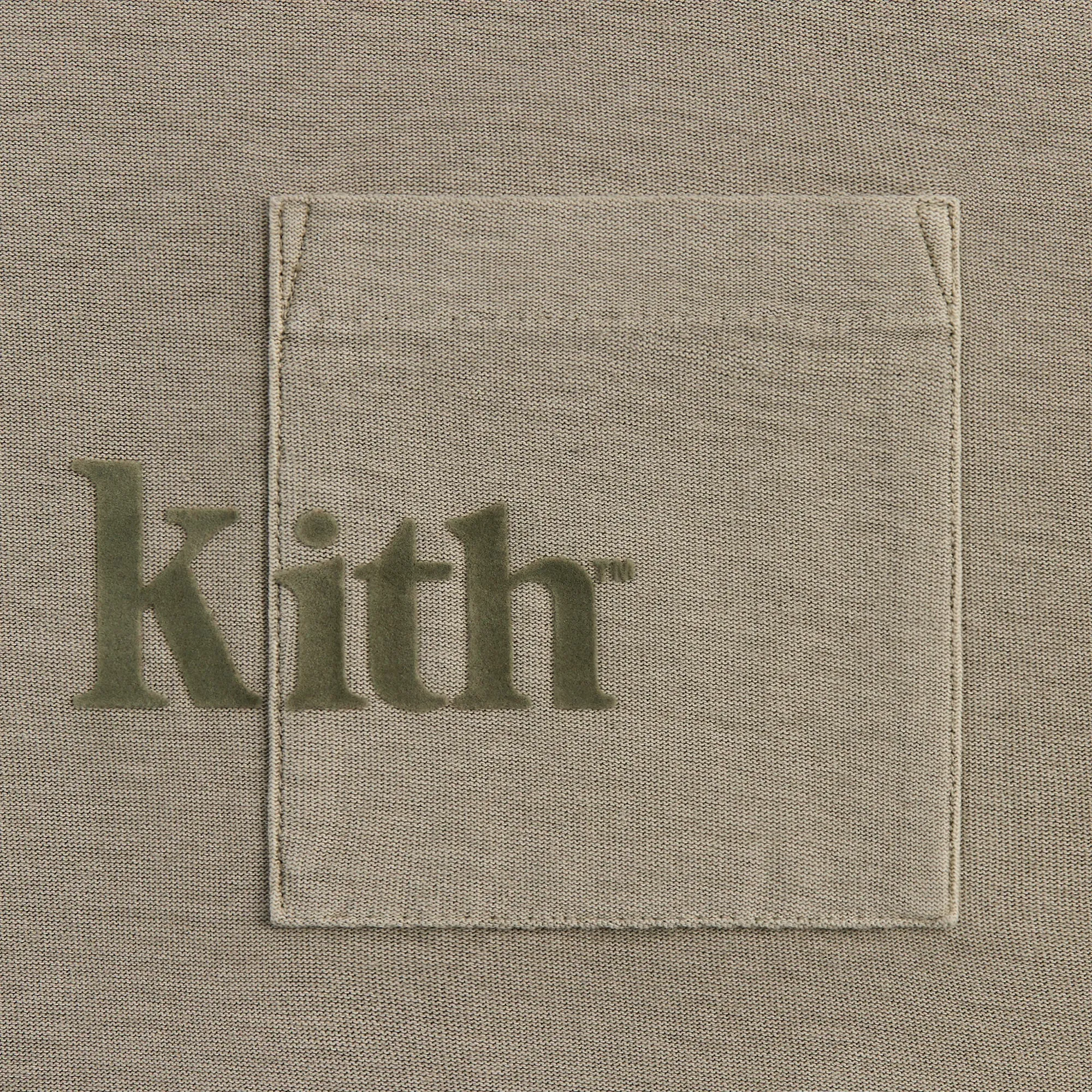 Kith Quinn Tee - Haze Versatile Option Minimalist Look