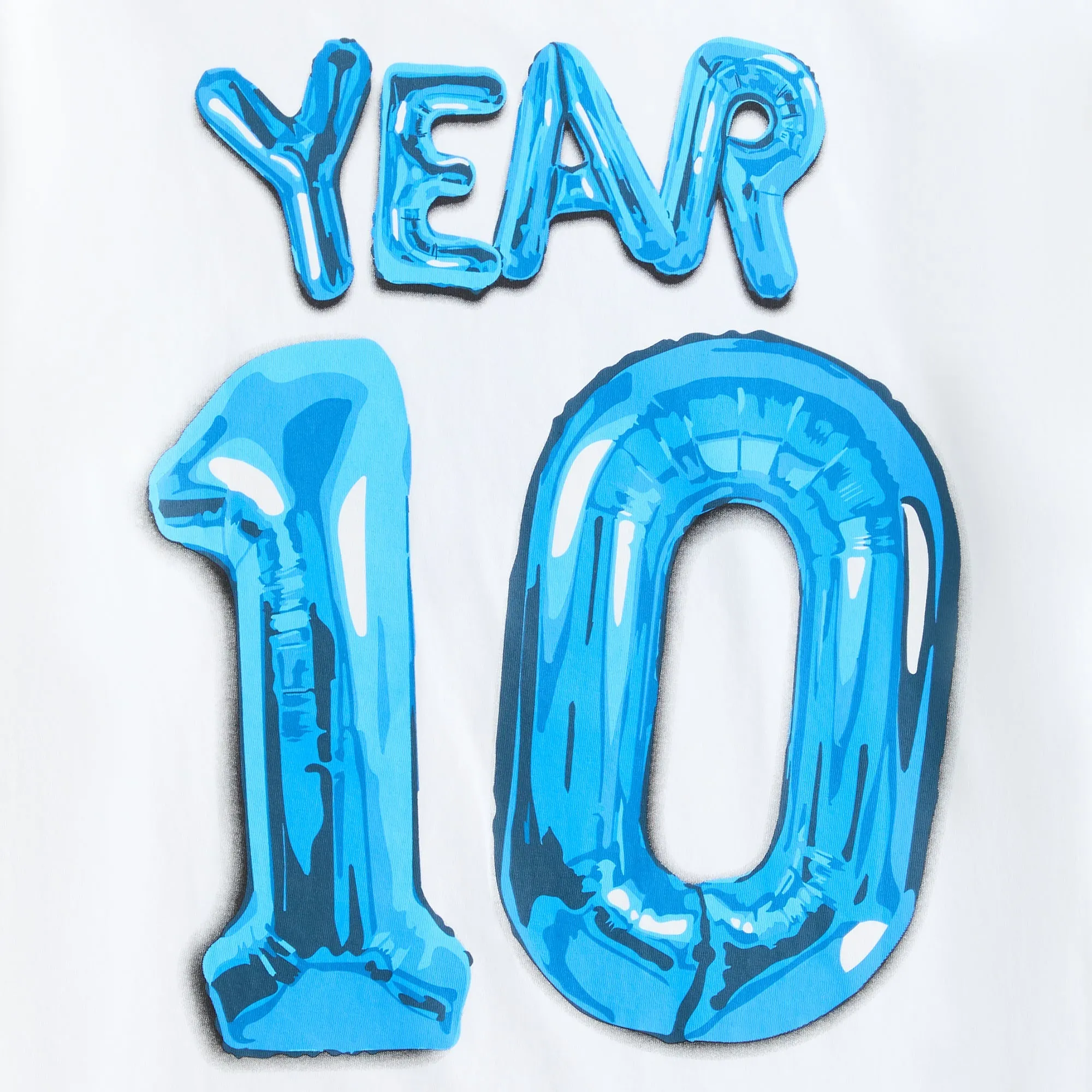 Kith Treats Balloon Tee - White Smart Casual Look