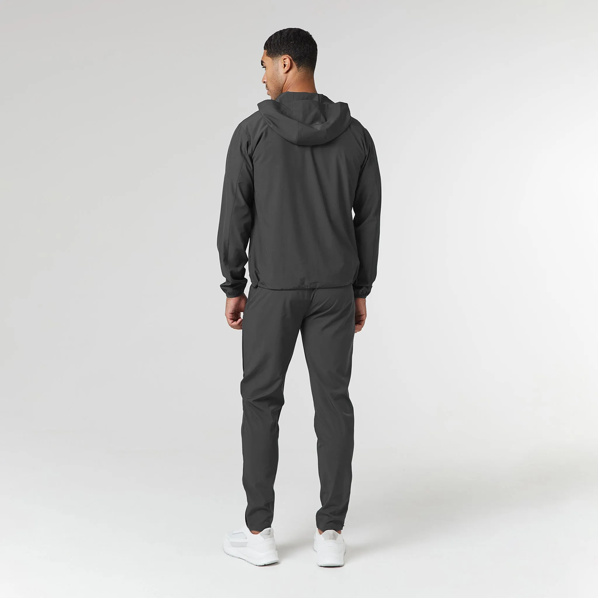 Essential City Look Stretch Tech Windbreaker | Charcoal