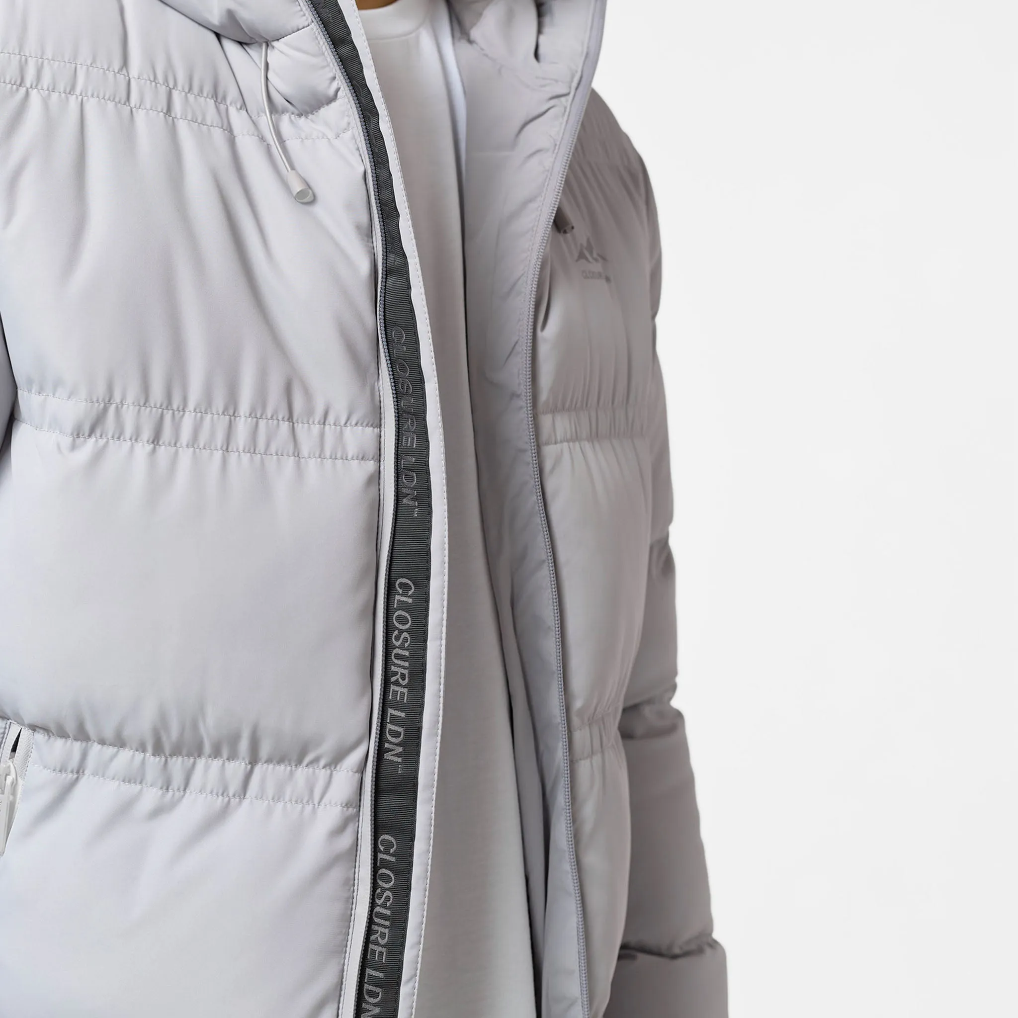 Houndstooth Print Logo Racer Puffer Jacket | Ice Grey