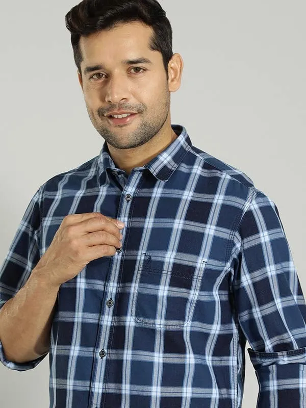 Men Checked Full Sleeve Cotton Shirt Eco Friendly Material Layered Hemline