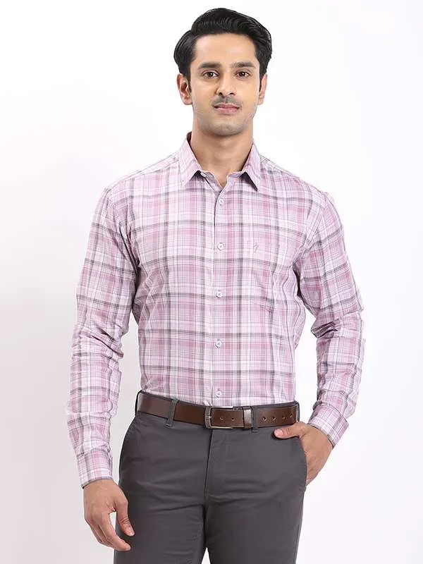 Beach Ready Men Checked Full Sleeve Cotton Shirt