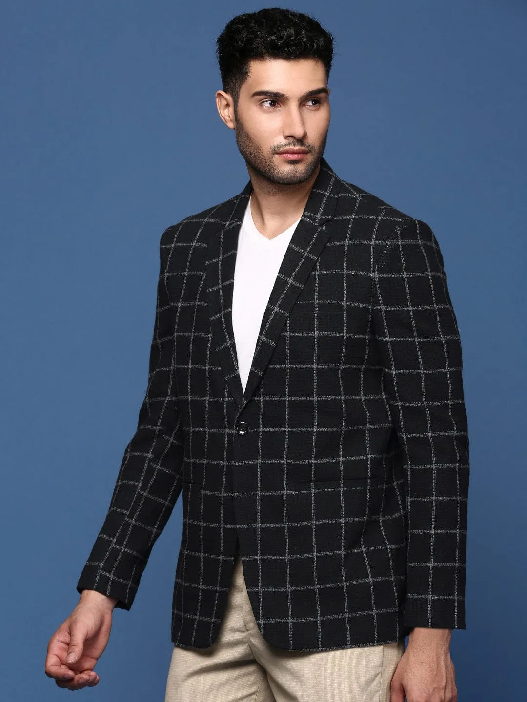 Men's Black Single Breasted Slim Fit Blazer Non Bulky Profile