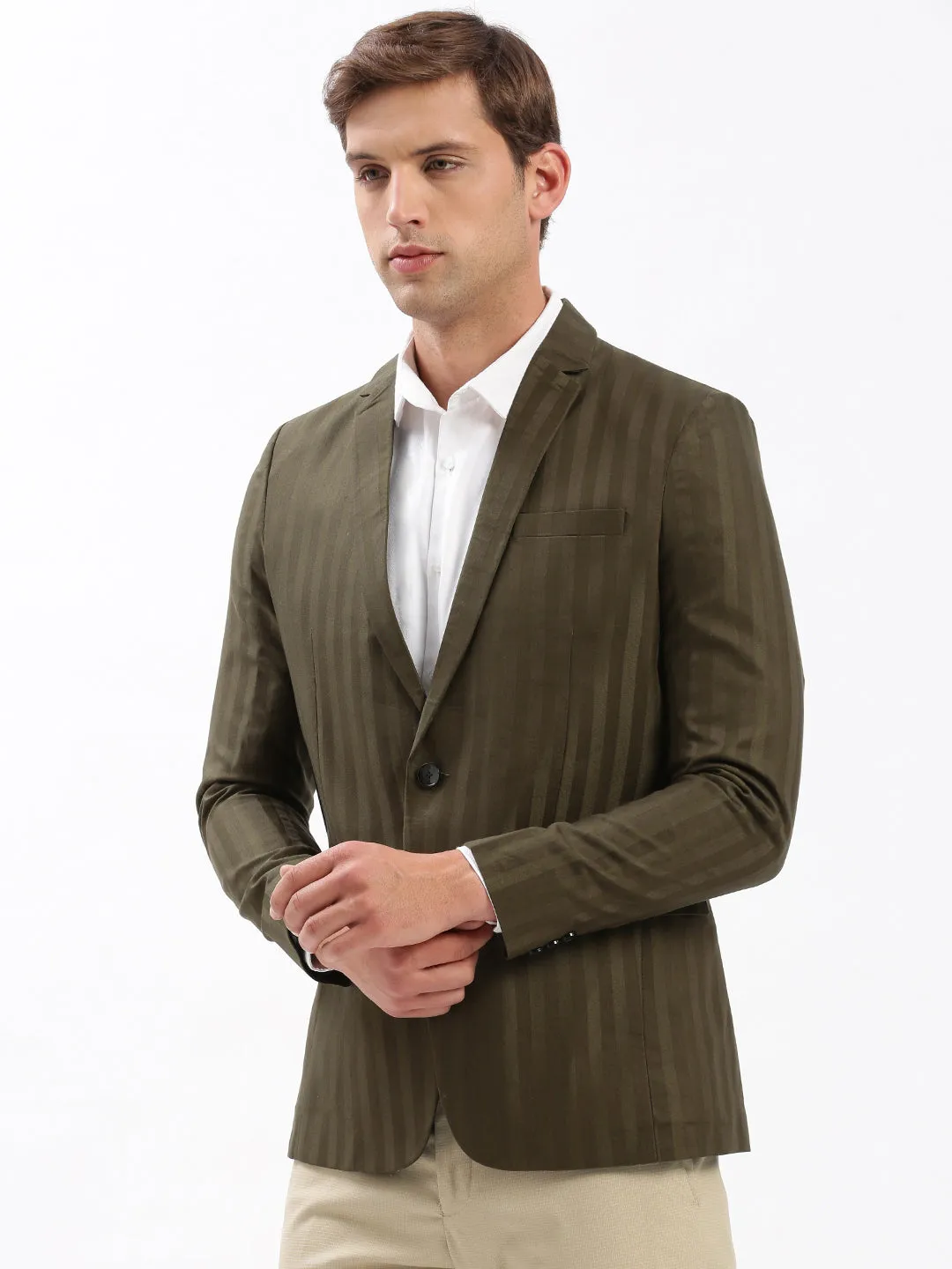 Hidden Ventilation Zones Convertible Sleeves Men's Notched Lapel Self Design Olive Blazer