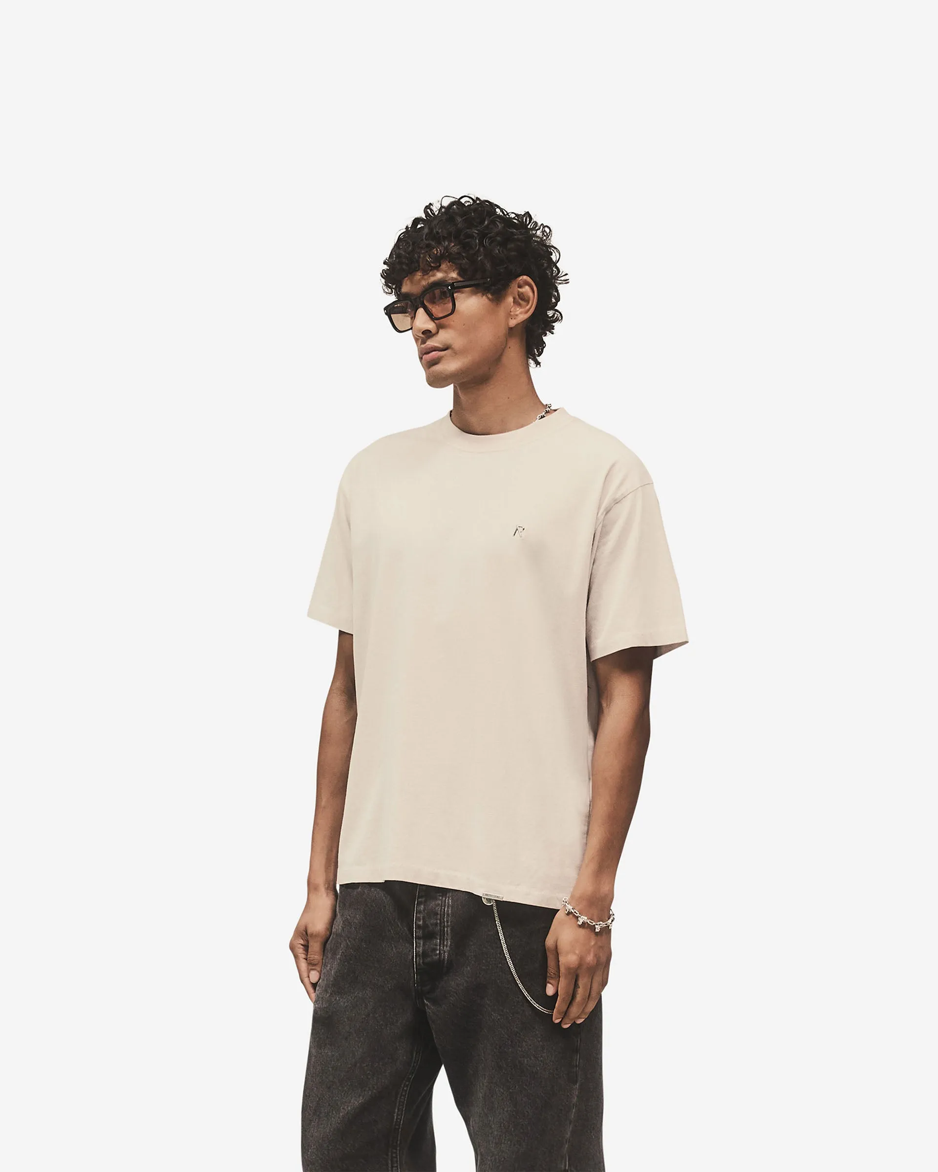 Casual Performance Metal Initial R T-Shirt - Concrete