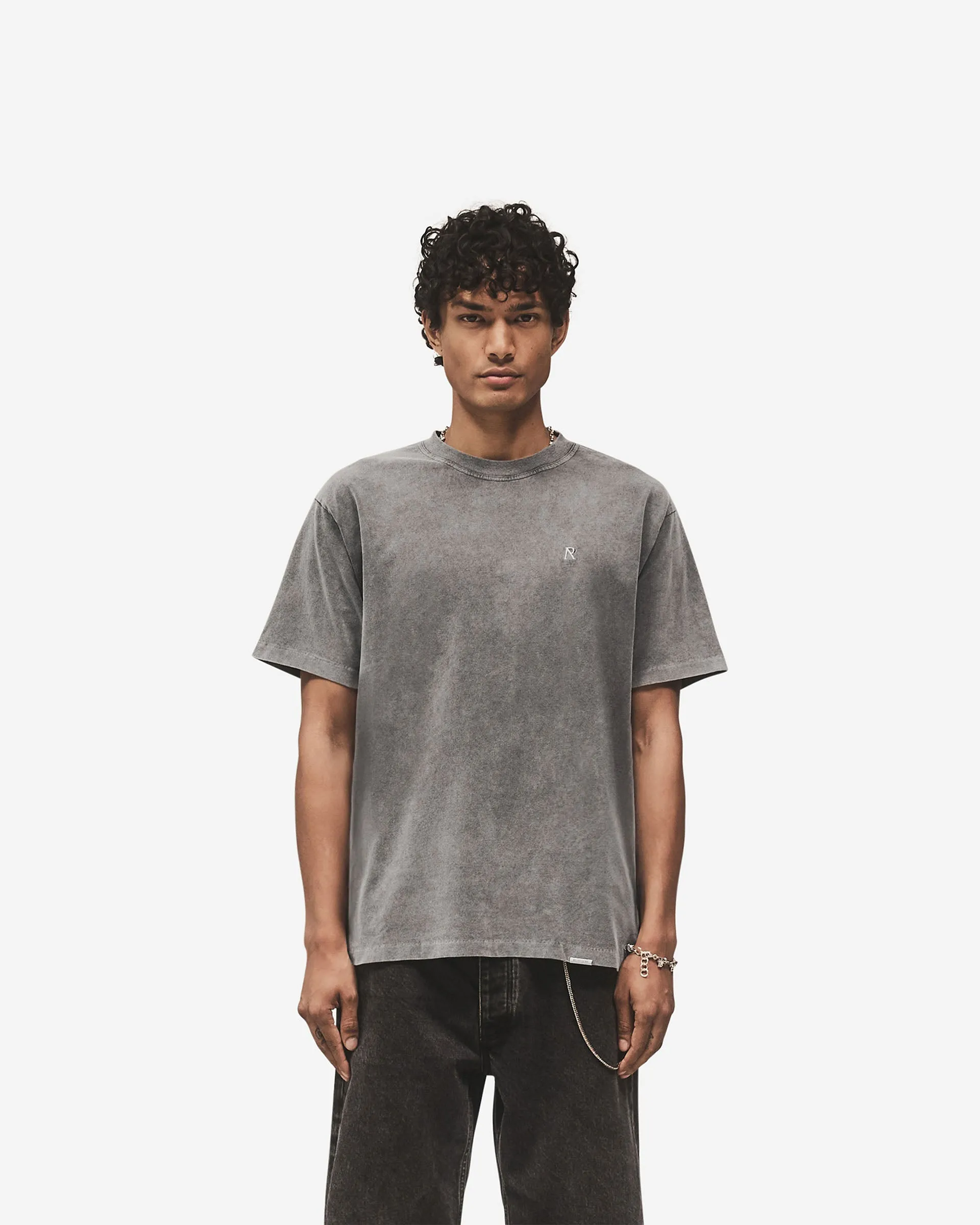 Metal Initial R T-Shirt - Vintage Grey Lightweight Fashion
