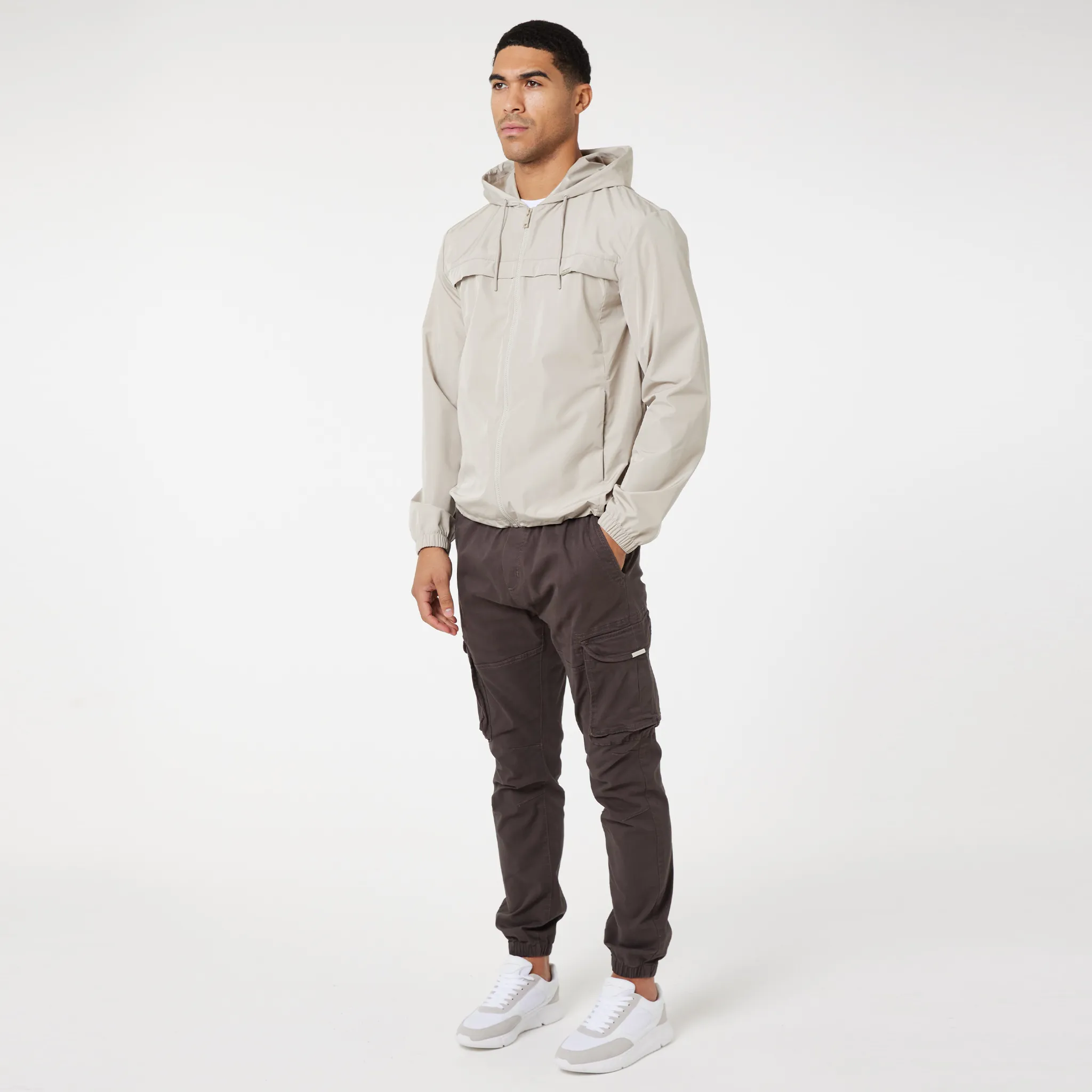 Bonded Edge Finish ElasticCuffs Smart Windbreaker | Stone