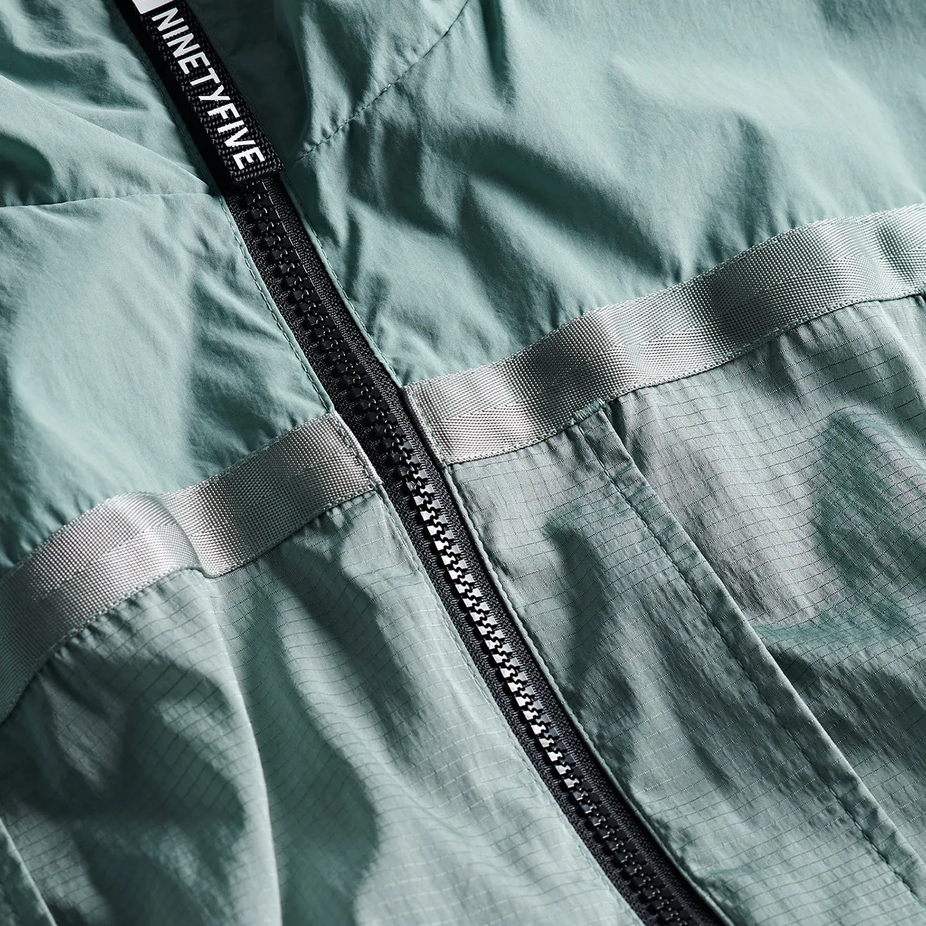 ST95 Archive Anorak Mid Green Clean Edge Piece Quilted Insulation