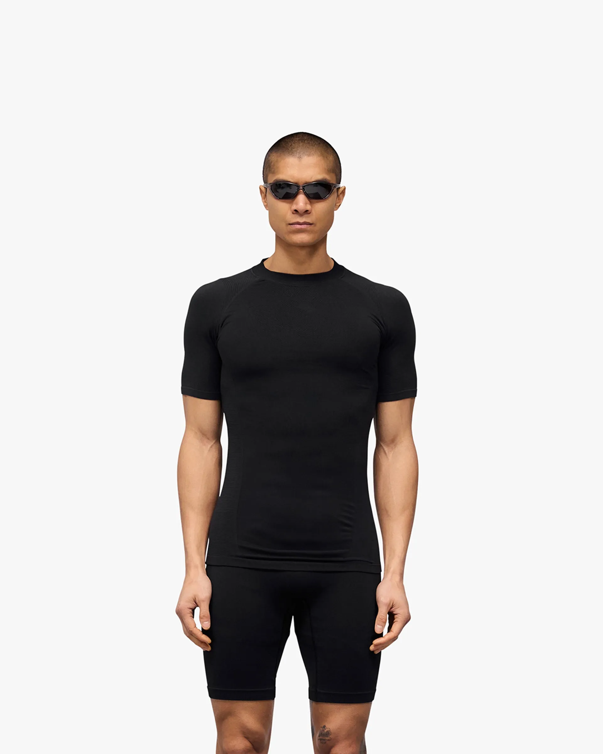Modern Trend Look Functional Wearable 247 DNA Seamless T-Shirt - Black