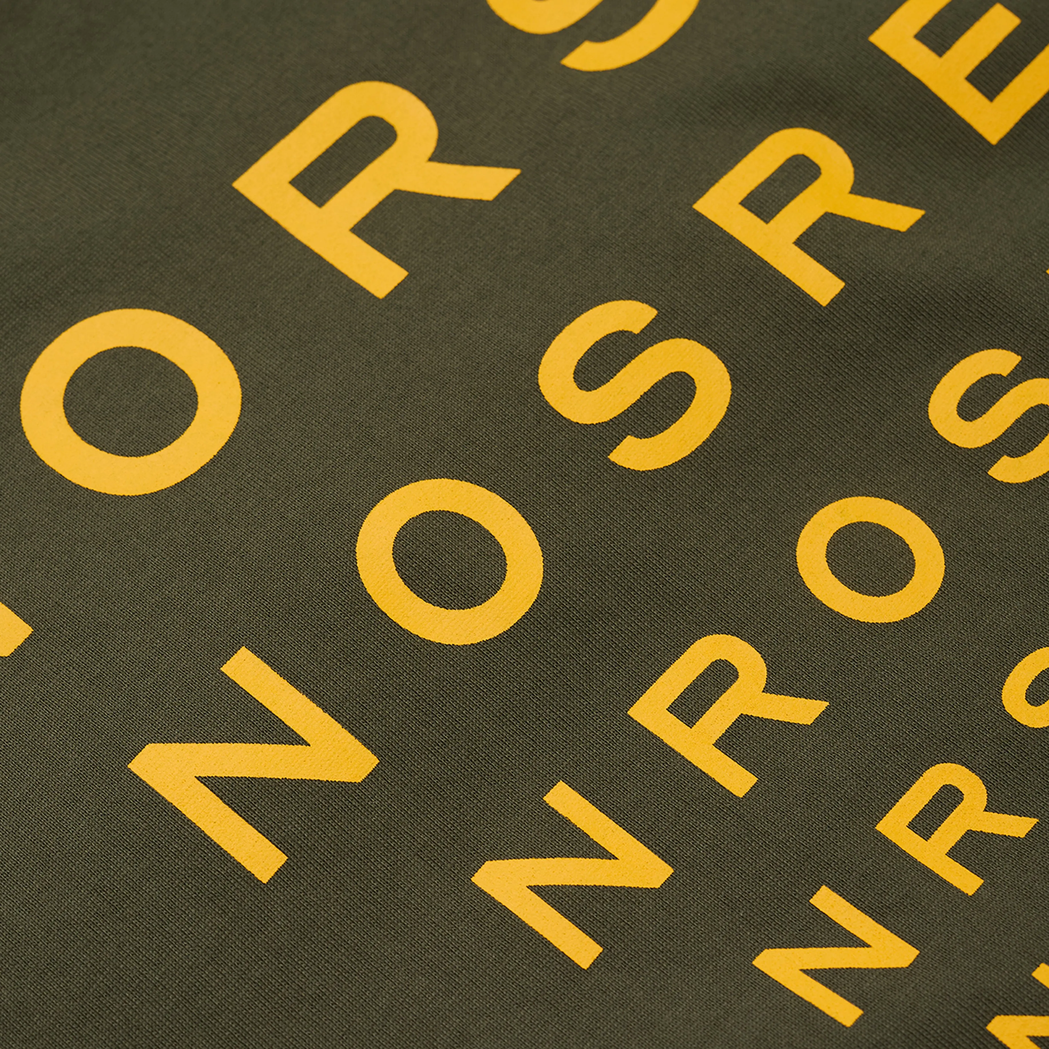 Norse Projects Holger Organic Optic Print T-shirt Olive Night No-Fuss Design