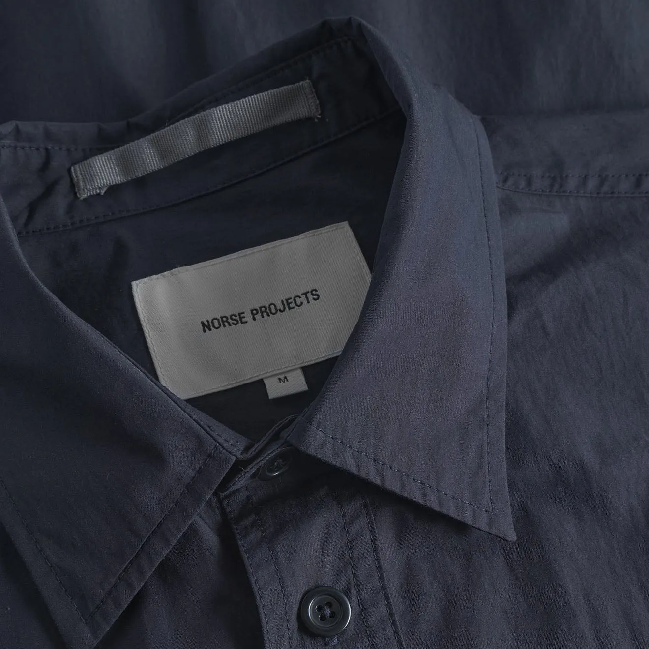 Norse Projects Ivan Tech Poplin SS Shirt Dark Navy Versatile Piece