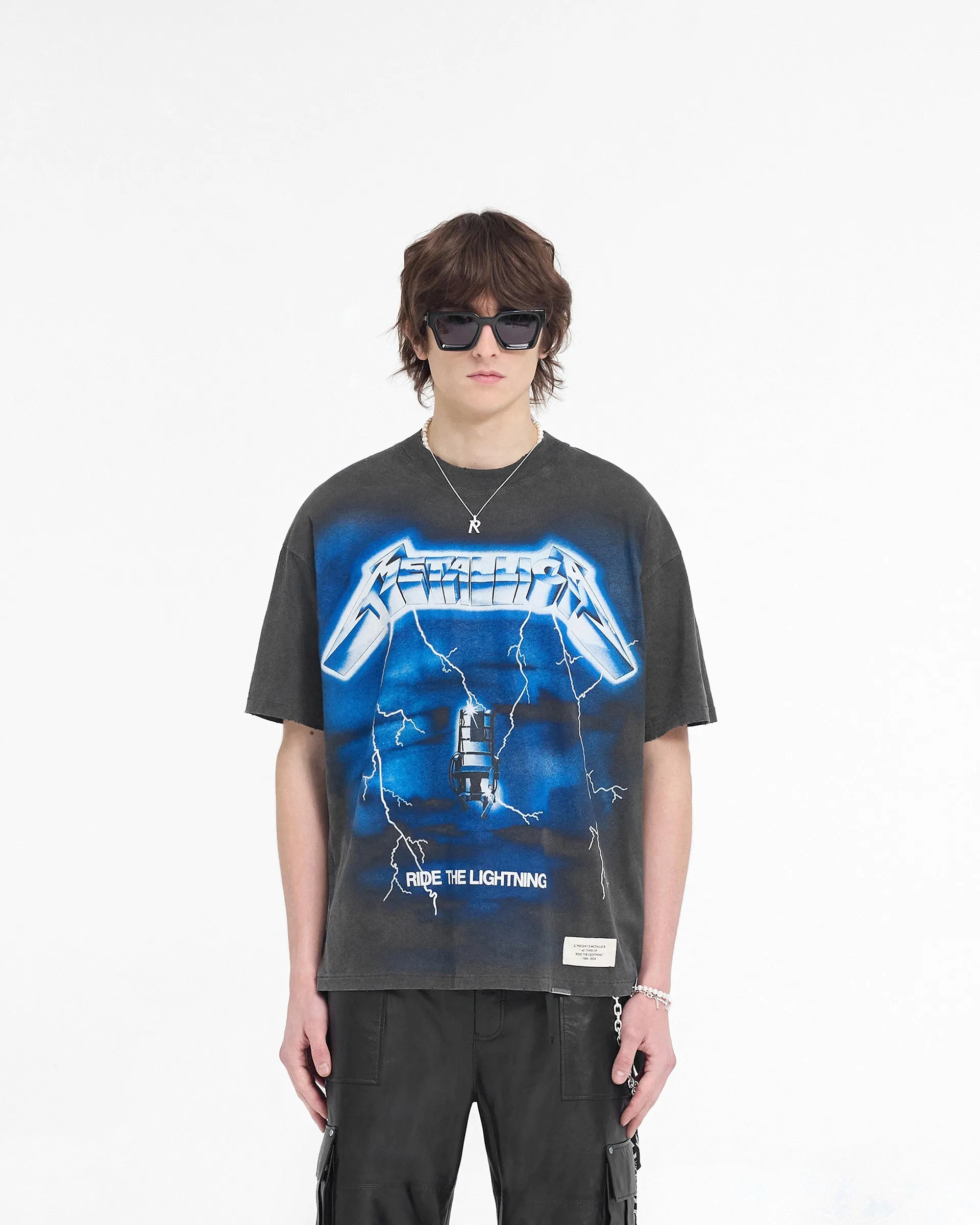 Represent X Metallica Ride The Lightning T-Shirt - Vintage Grey Breathable Design Relaxed Smart
