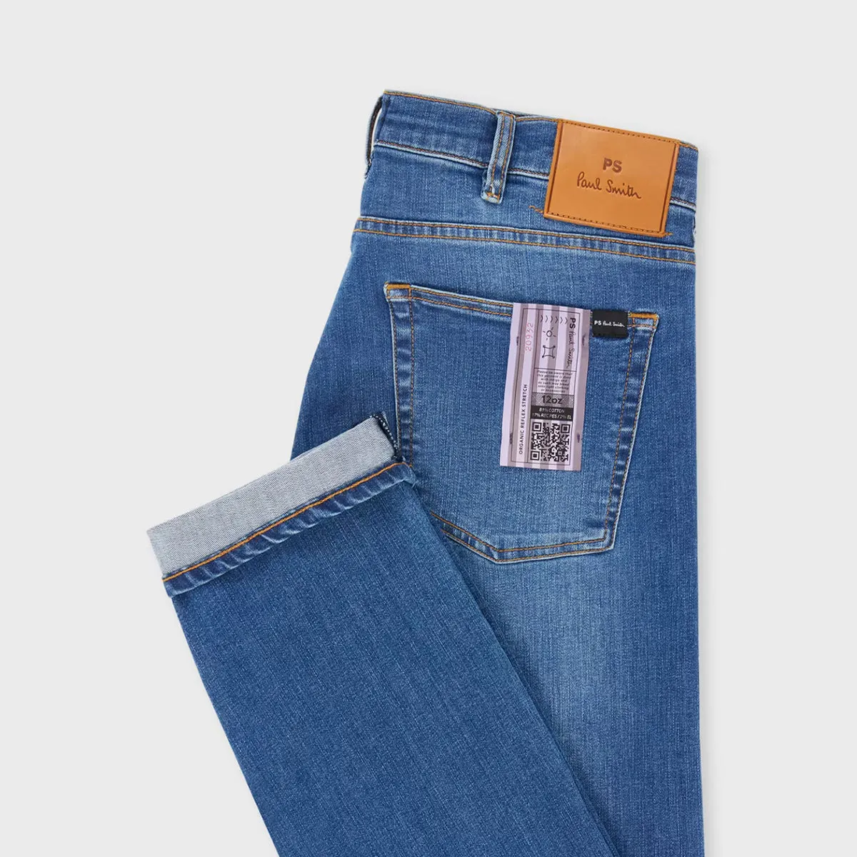 PS Paul Smith - Tapered Fit Jeans in Blue Wash Party Look Earthy Brunch Outfit Night Out