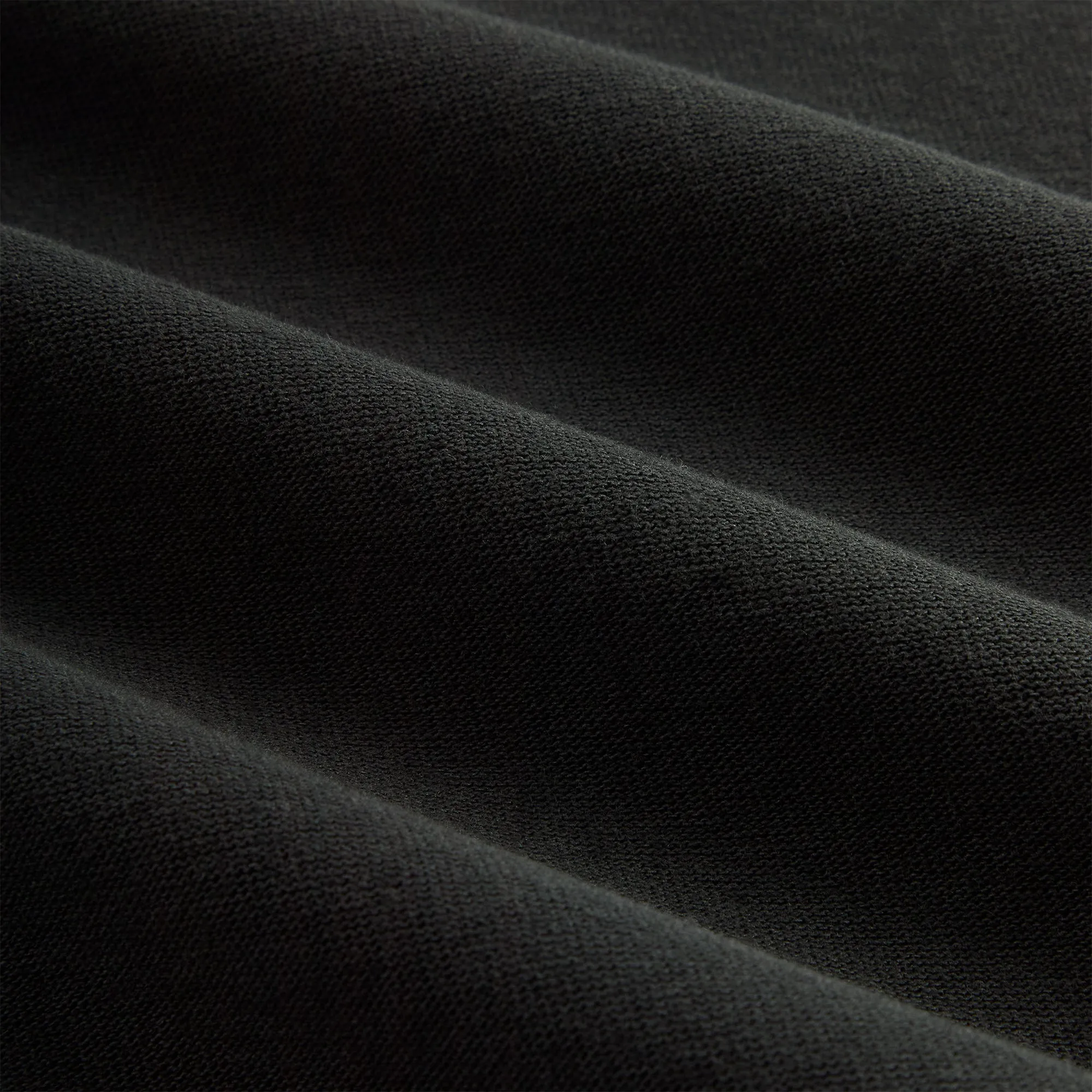 Kith Quinn Tee - Black Seam Free Back