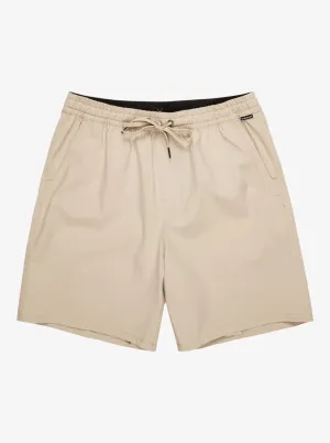 Reflective Trim Detail On-The-Go Style Quiksilver Mens Shorts Taxer Amphibian 18"