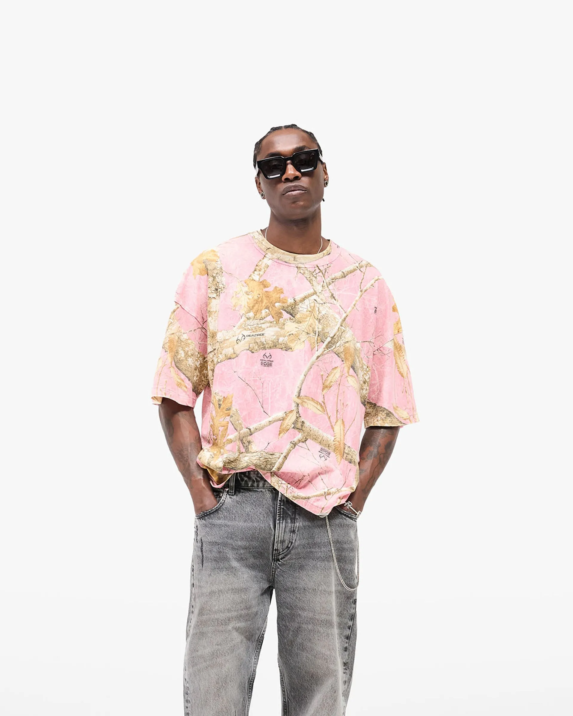 Trendy popularity Elastic Fit Realtree? T-Shirt - Washed Pink Camo