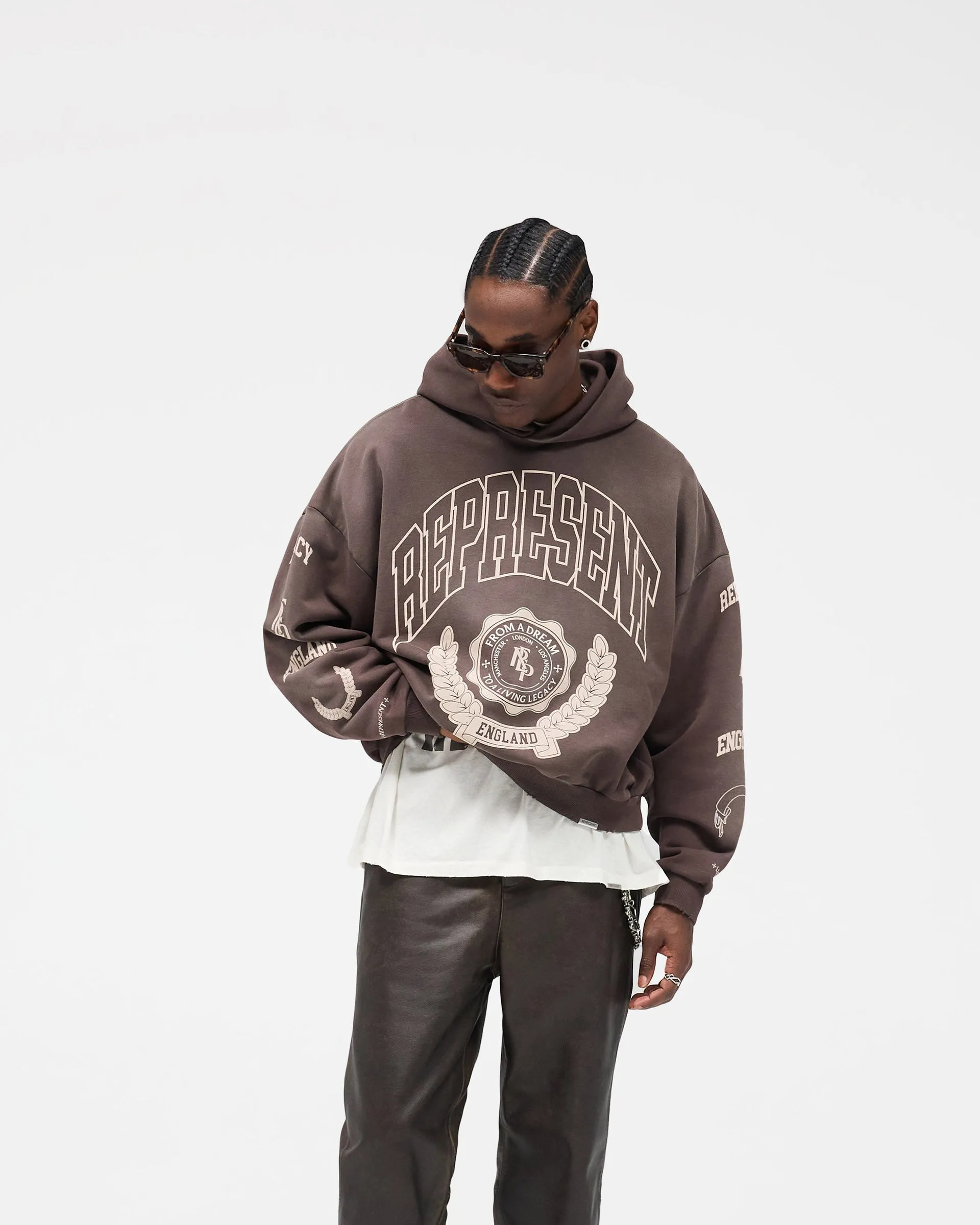 date night look sequin Represent Legacy Crest Hoodie - Nero