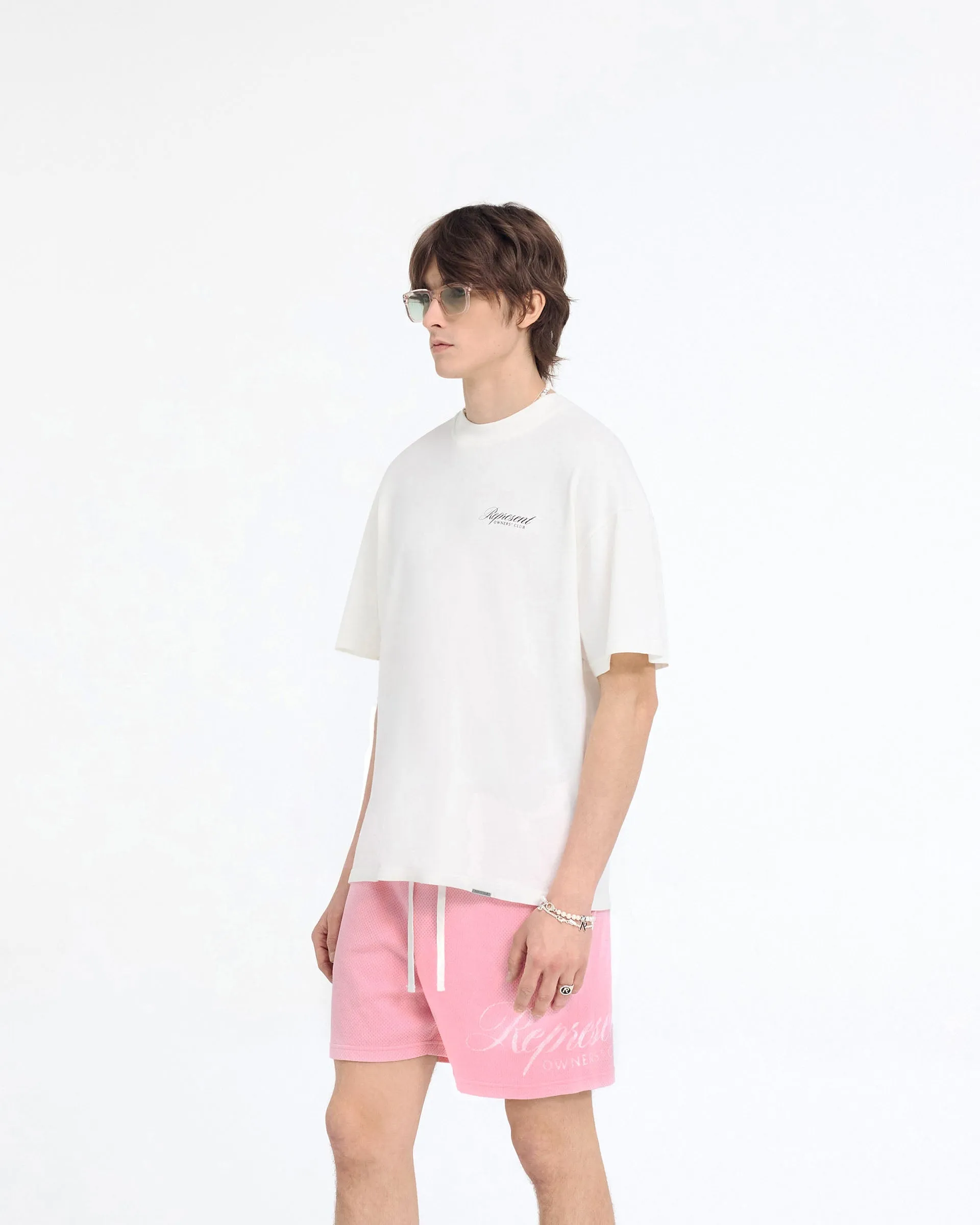 Easy Style Wear certified Represent Owners Club Script T-Shirt - Flat White