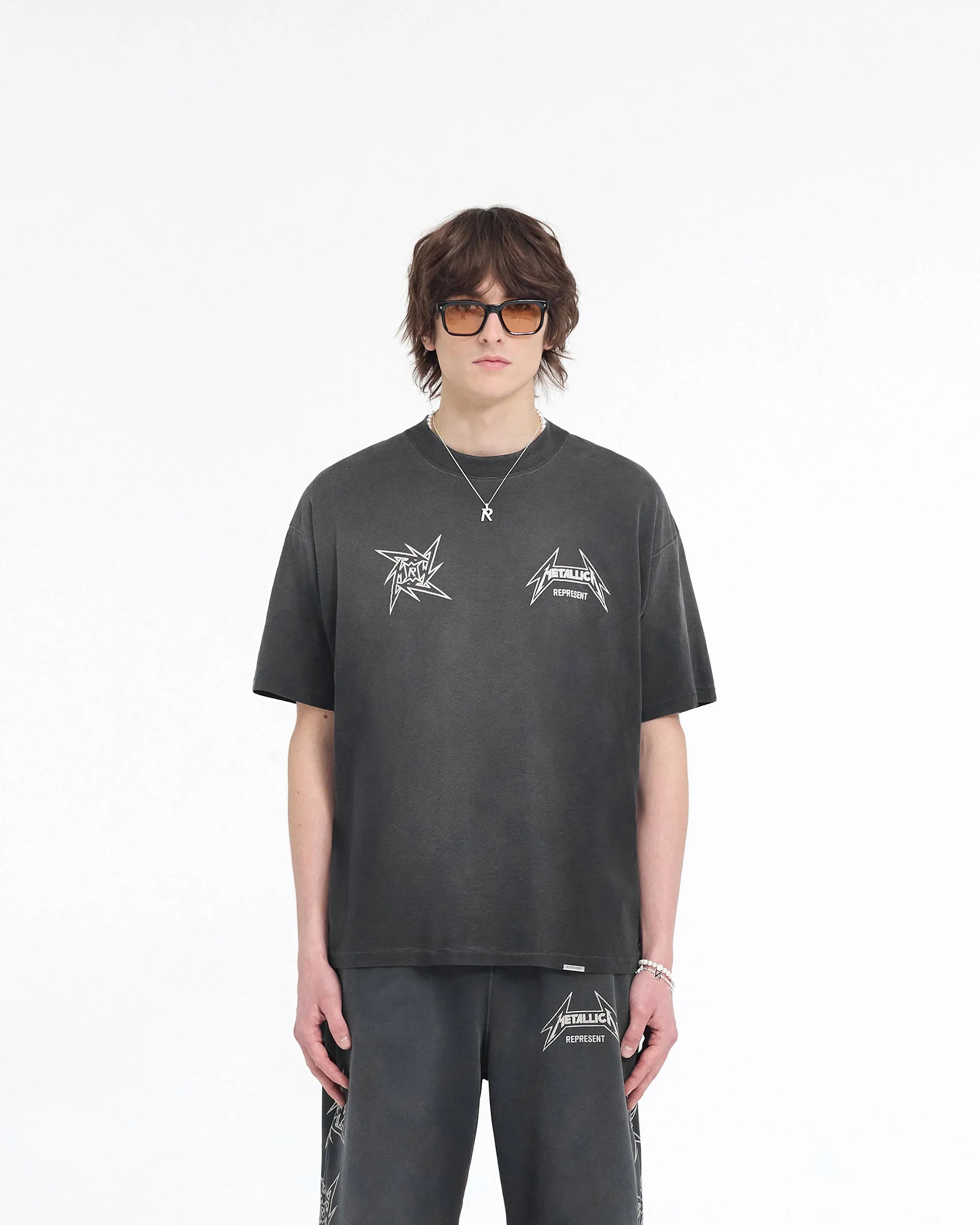 hypoallergenic Classic Trend Look Represent X Metallica Local Crew T-Shirt - Stained Black
