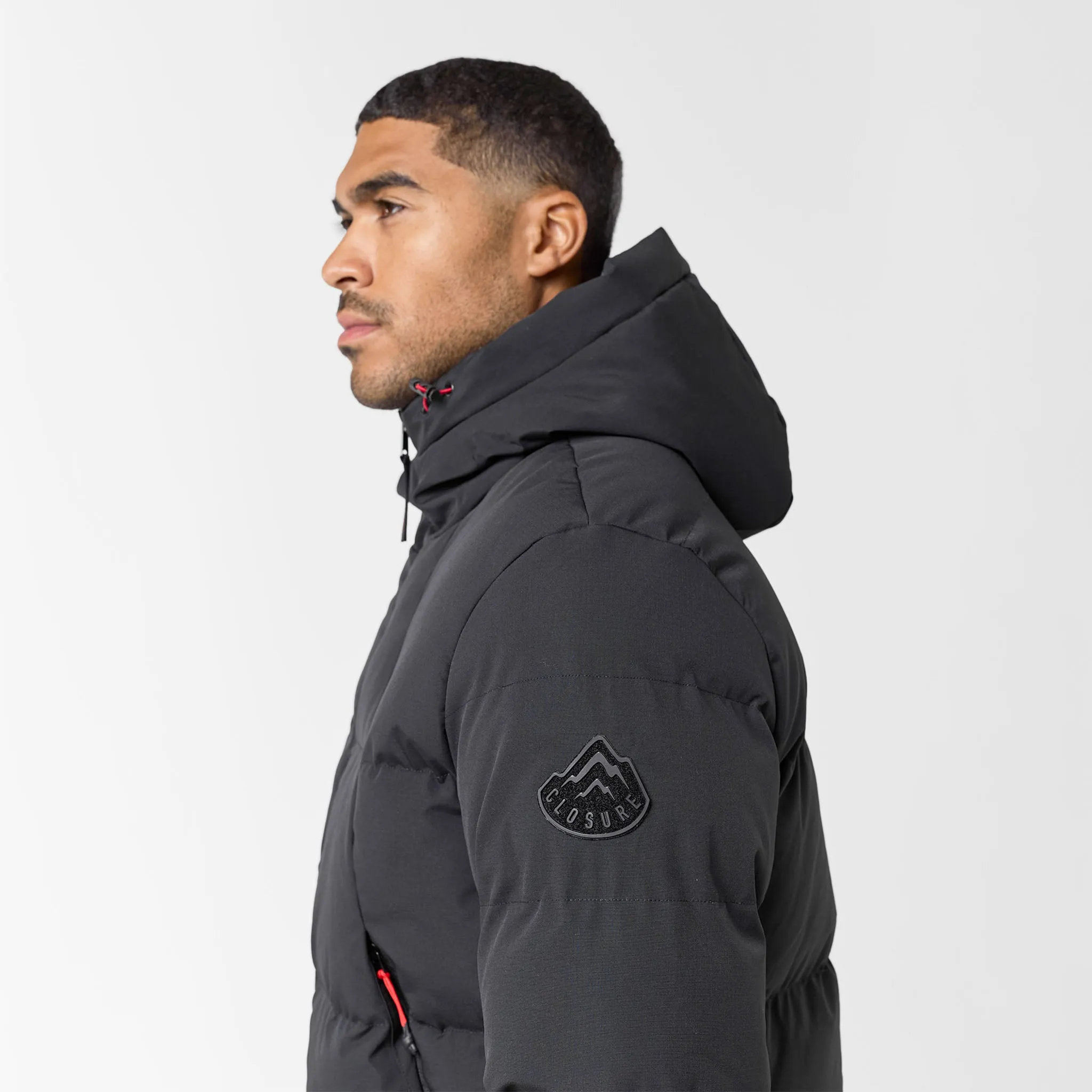 Ripstop Mountain Puffer Jacket | Black Travel Ready Look Minimal Detailing