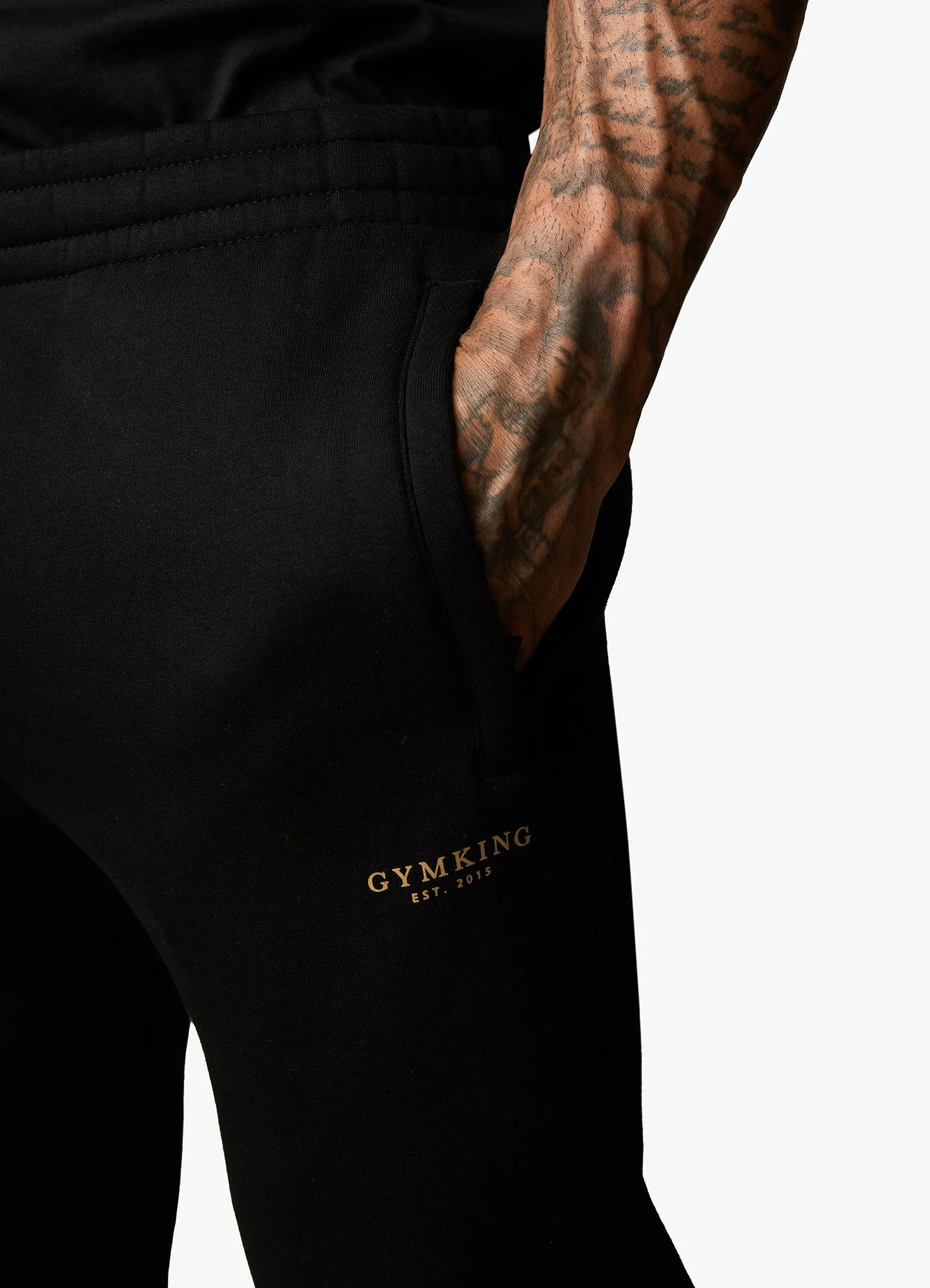 Slim Profile Gym King Oversized Logo Jogger - Black/Gold