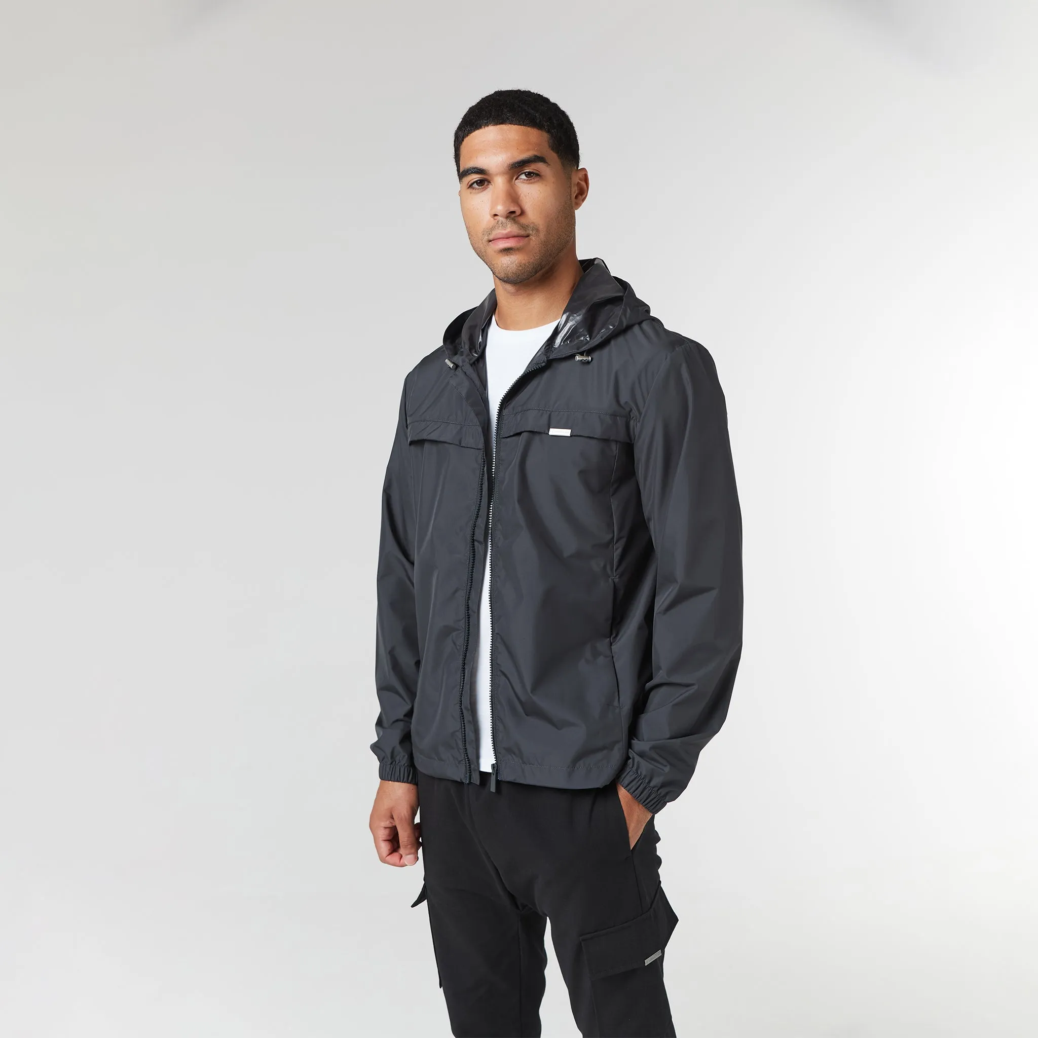 Smart Windbreaker | Charcoal Secure Closure Systems Non Irritating Collar