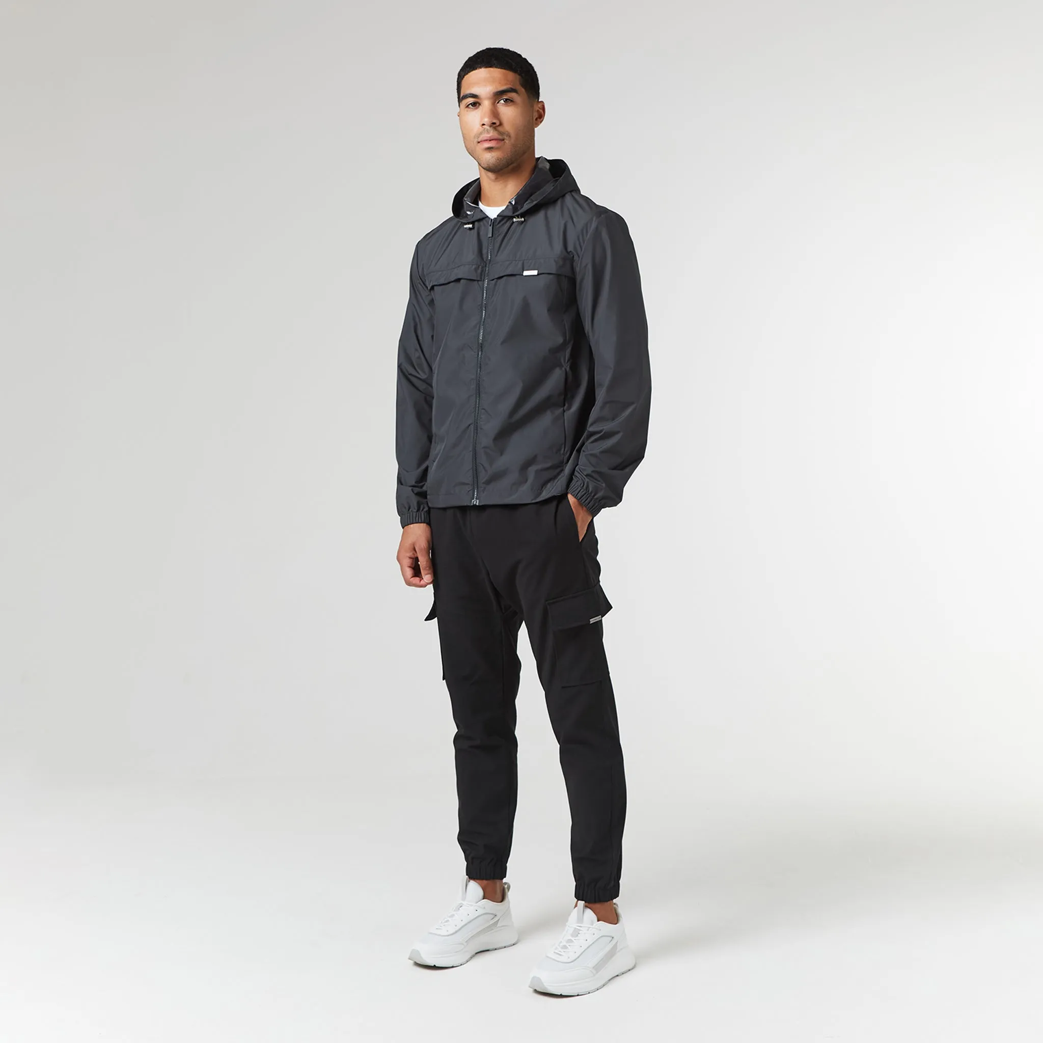 Bonded Seam Technology Smart Windbreaker | Charcoal