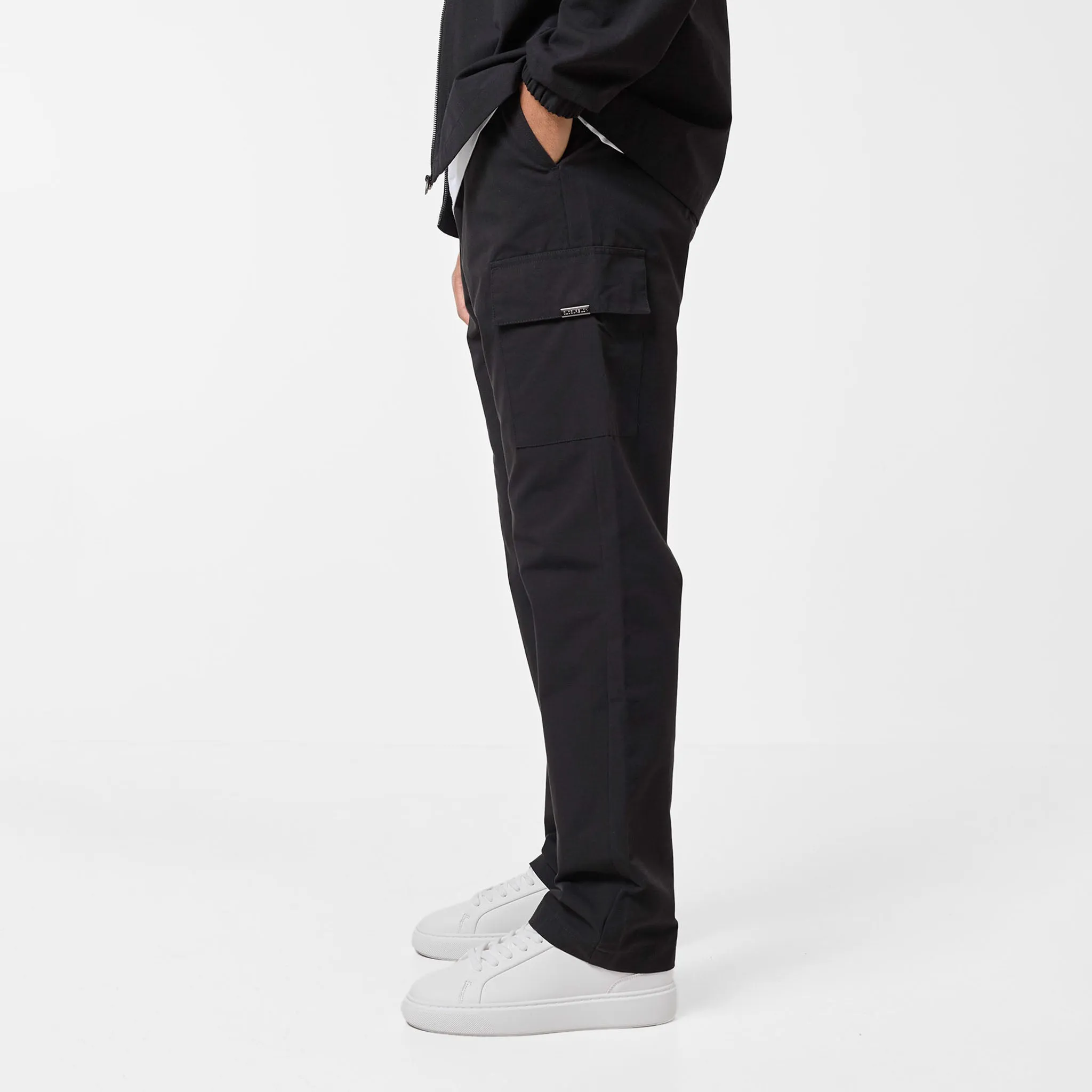 Smart Utility Open Hem Trouser | Black StretchFabric