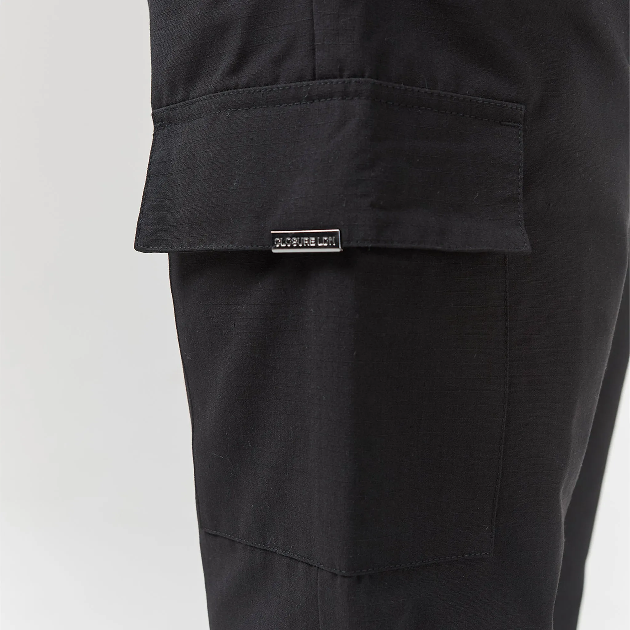 Smart Utility Open Hem Trouser | Black Performance Design Fit