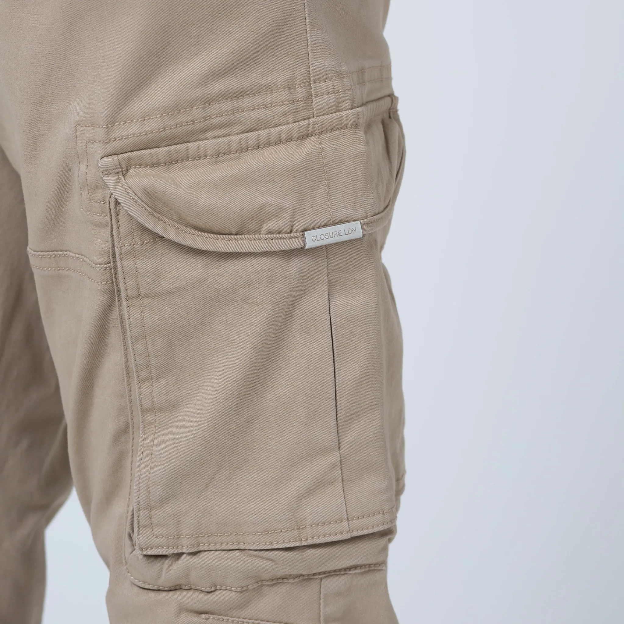 Classic Cargo Pant | Stone Essential Fit